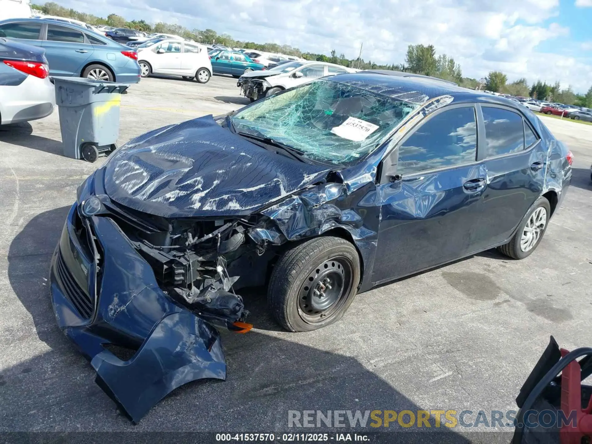 2 fotografías del automóvil dañado 2T1BURHE9KC212115 TOYOTA COROLLA 2019