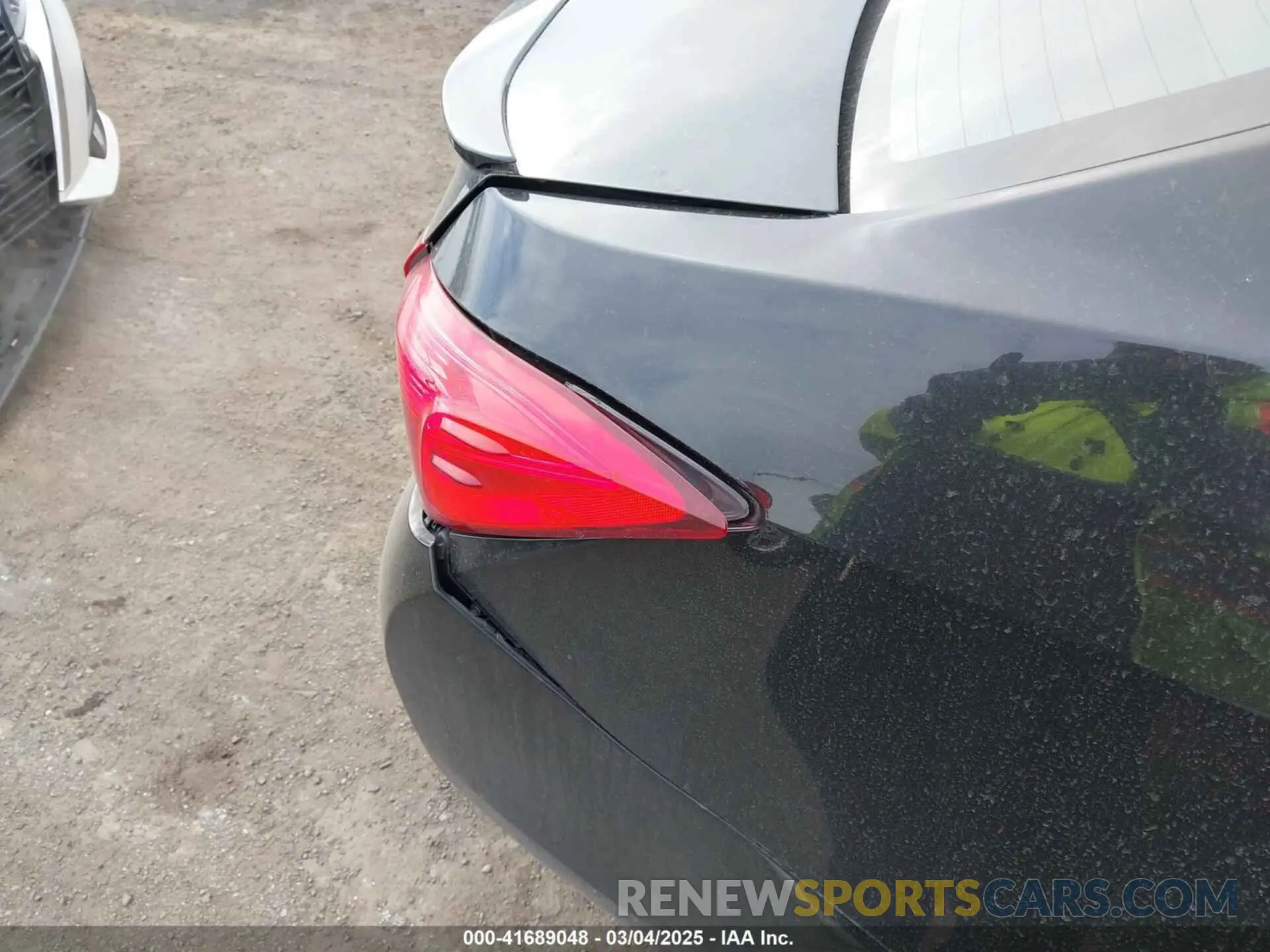 19 fotografías del automóvil dañado 2T1BURHE9KC219002 TOYOTA COROLLA 2019