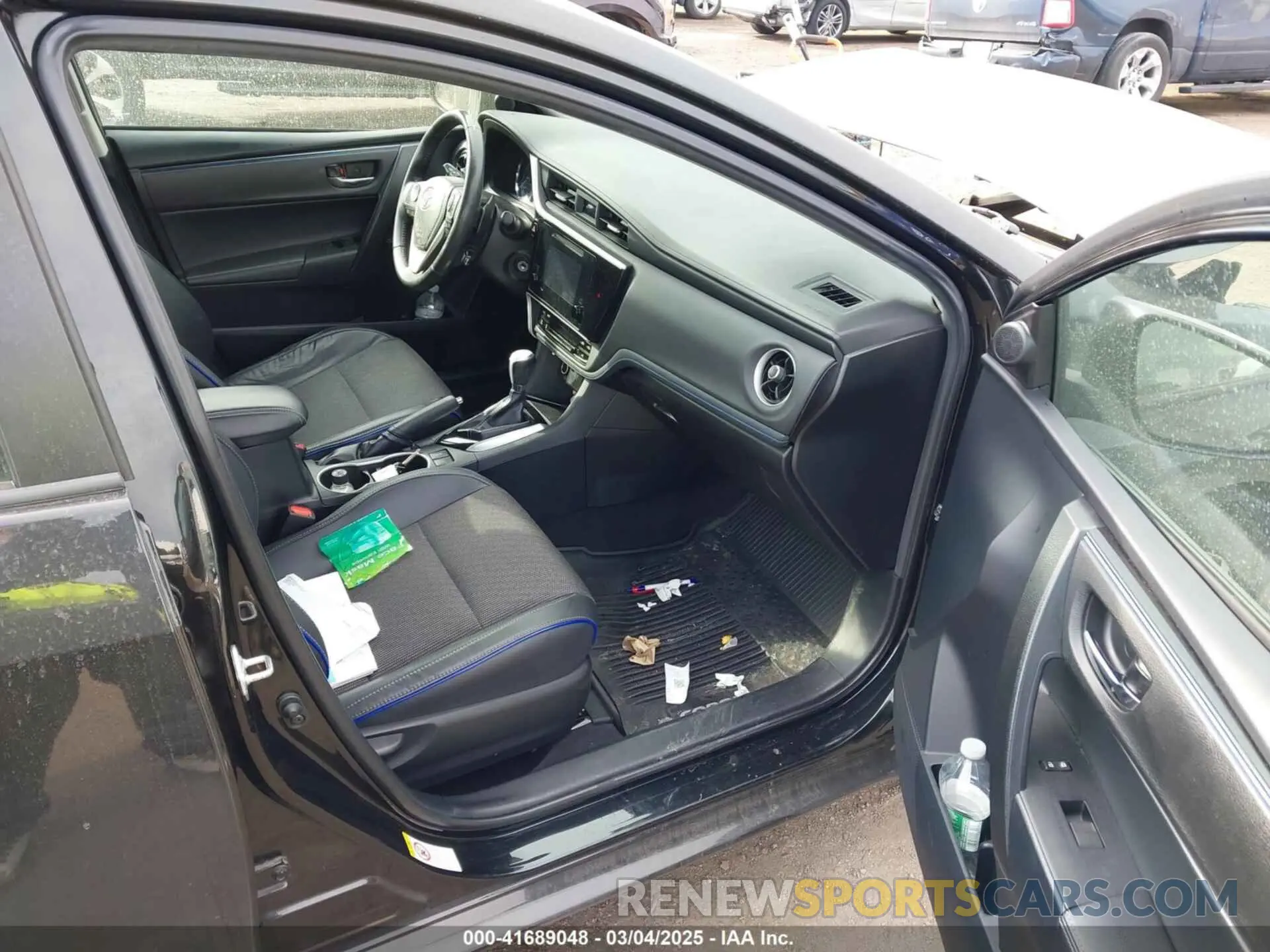 5 fotografías del automóvil dañado 2T1BURHE9KC219002 TOYOTA COROLLA 2019