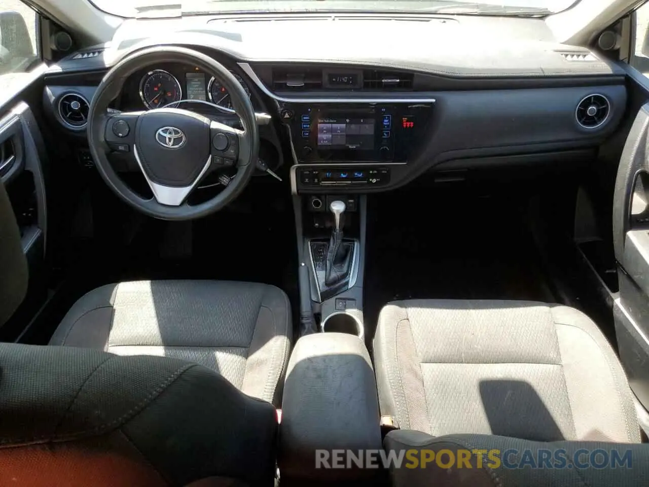 8 fotografías del automóvil dañado 2T1BURHE9KC220778 TOYOTA COROLLA 2019