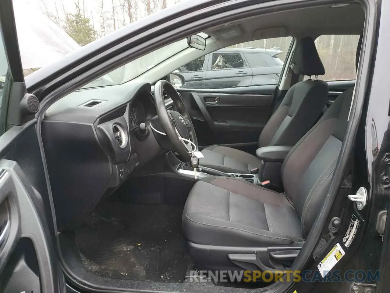 7 fotografías del automóvil dañado 2T1BURHE9KC225270 TOYOTA COROLLA 2019