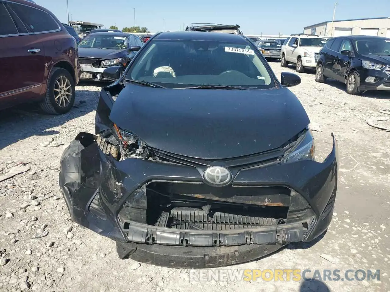 5 fotografías del automóvil dañado 2T1BURHE9KC230081 TOYOTA COROLLA 2019