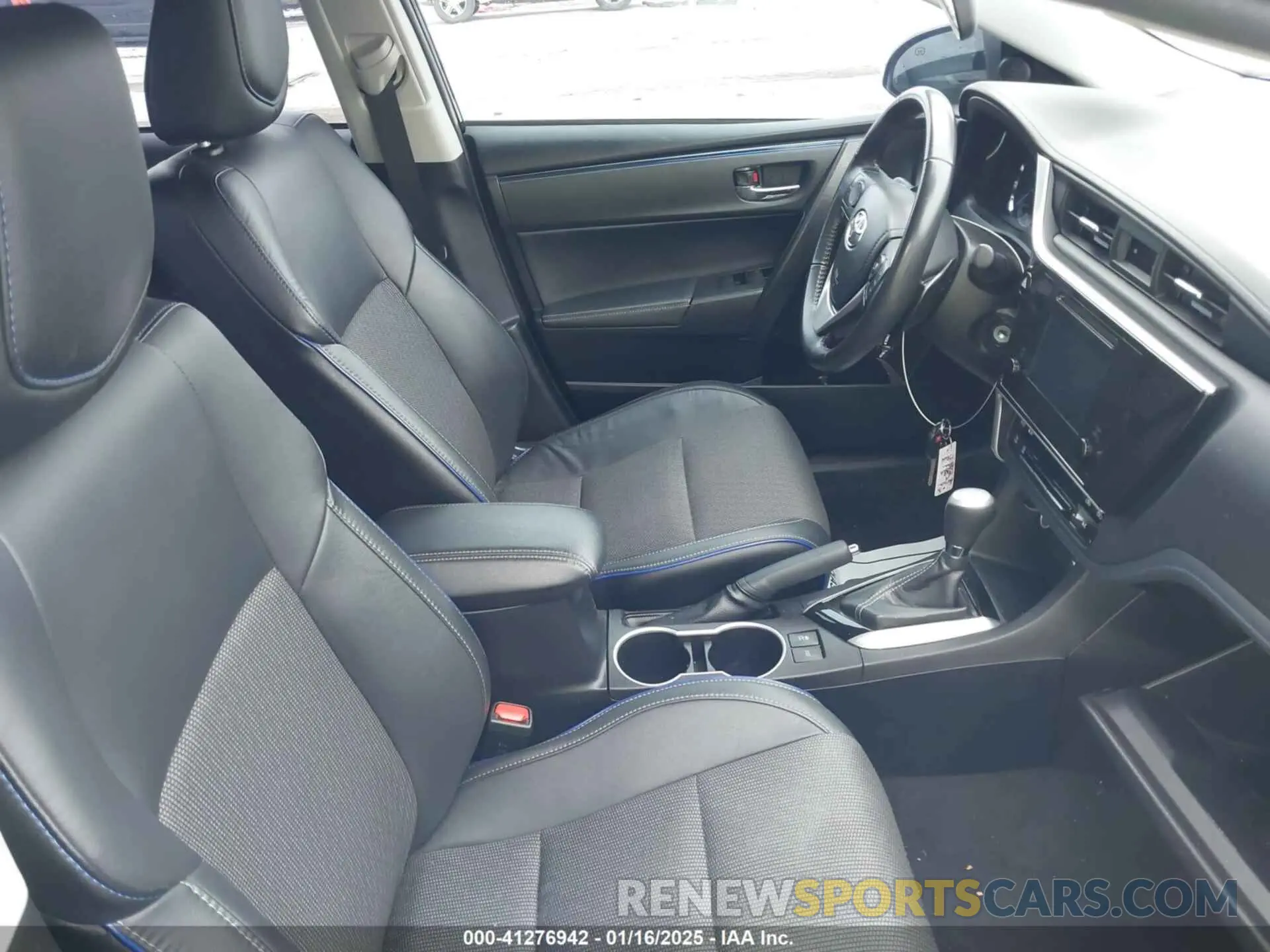 5 fotografías del automóvil dañado 2T1BURHE9KC232204 TOYOTA COROLLA 2019