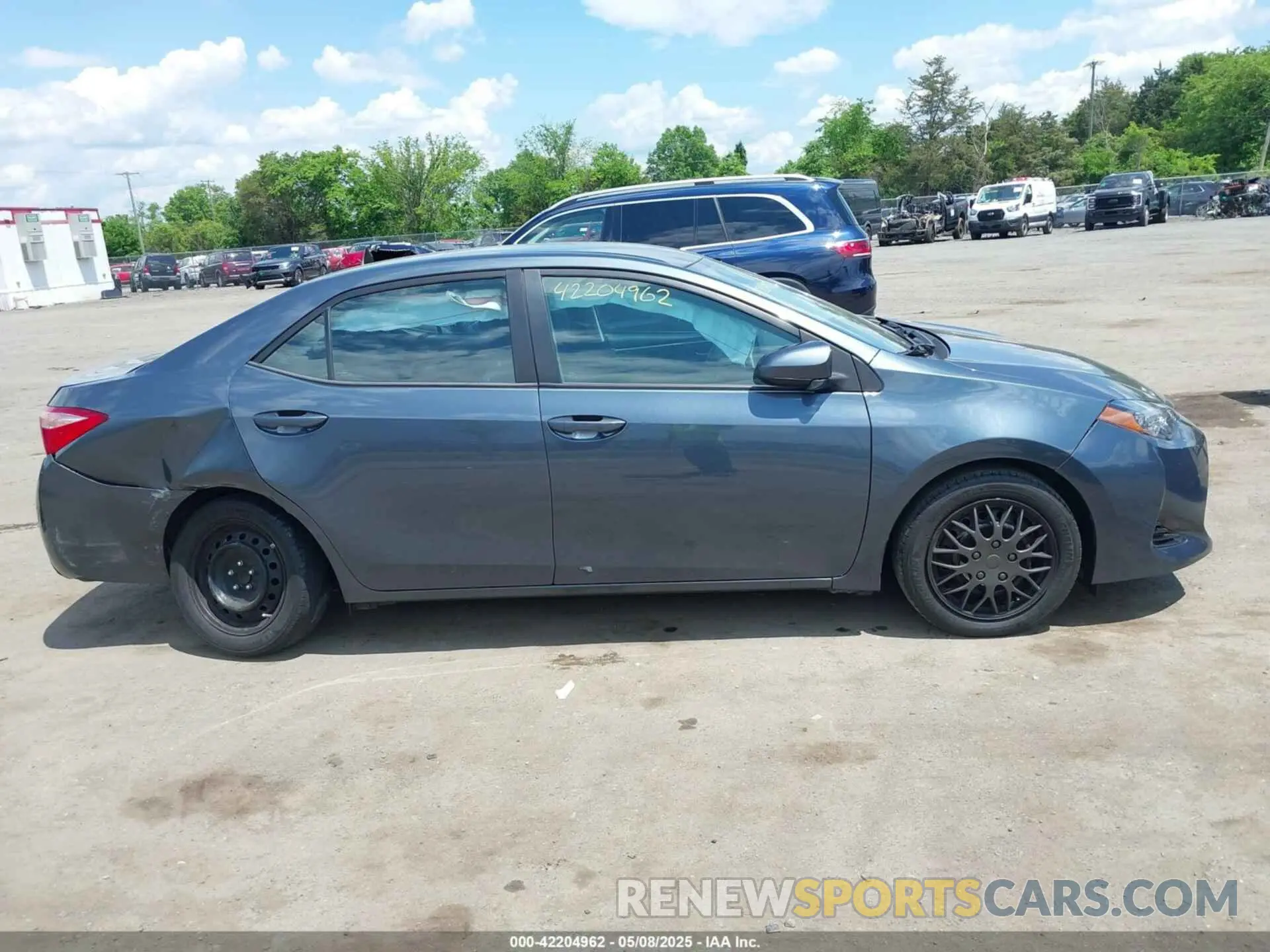 13 fotografías del automóvil dañado 2T1BURHEXKC125758 TOYOTA COROLLA 2019