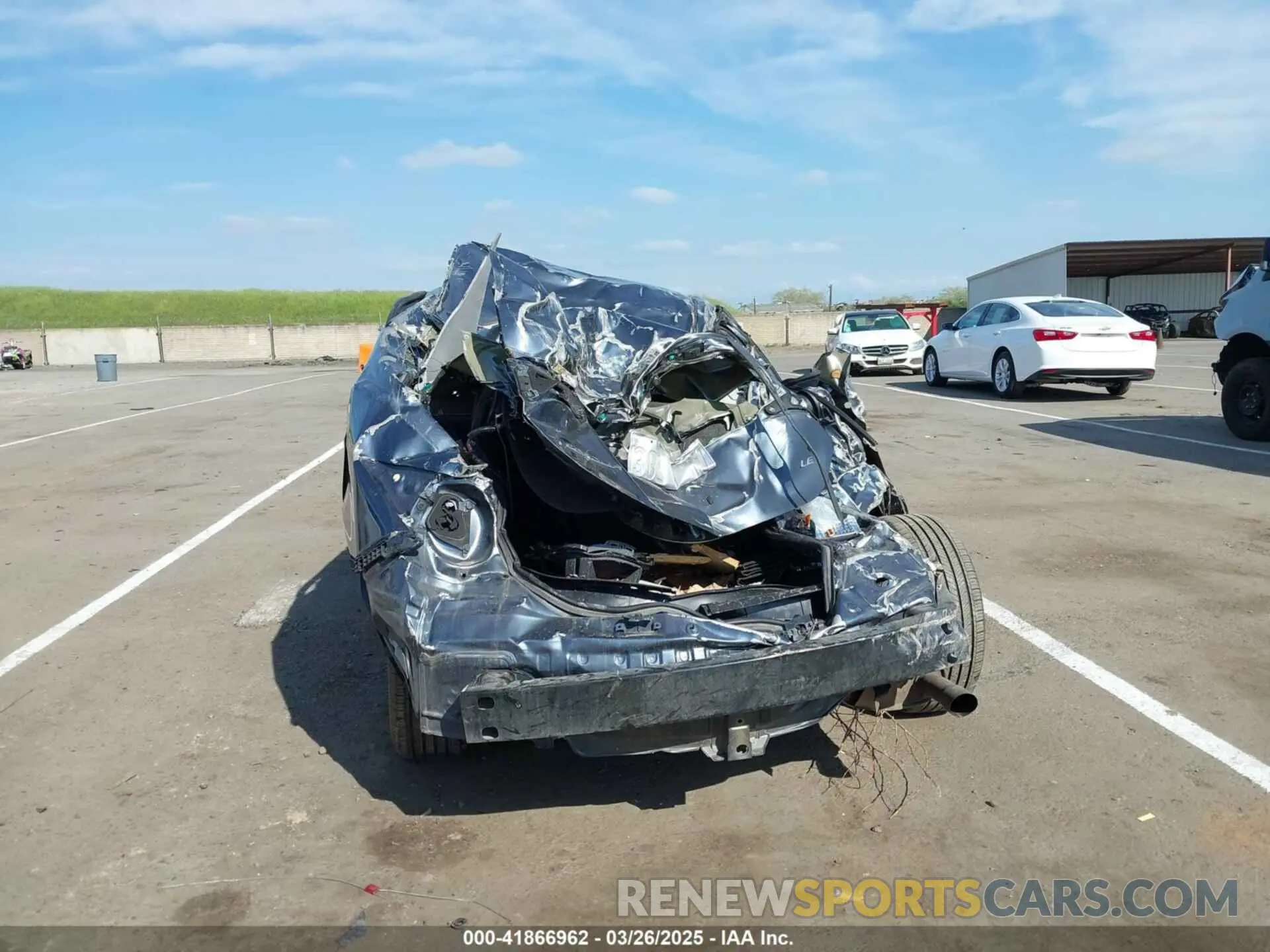 15 fotografías del automóvil dañado 2T1BURHEXKC130622 TOYOTA COROLLA 2019