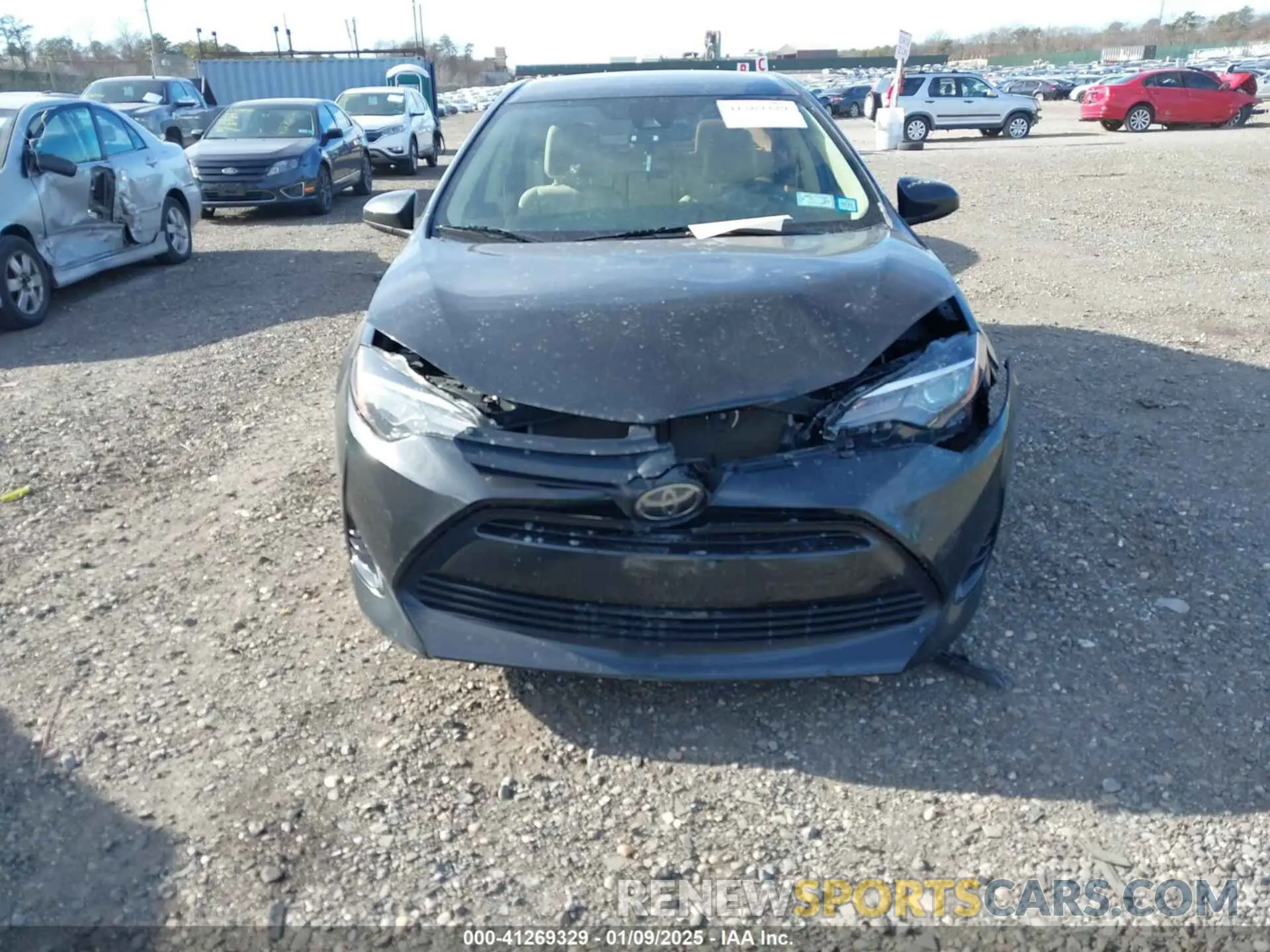 12 fotografías del automóvil dañado 2T1BURHEXKC135240 TOYOTA COROLLA 2019