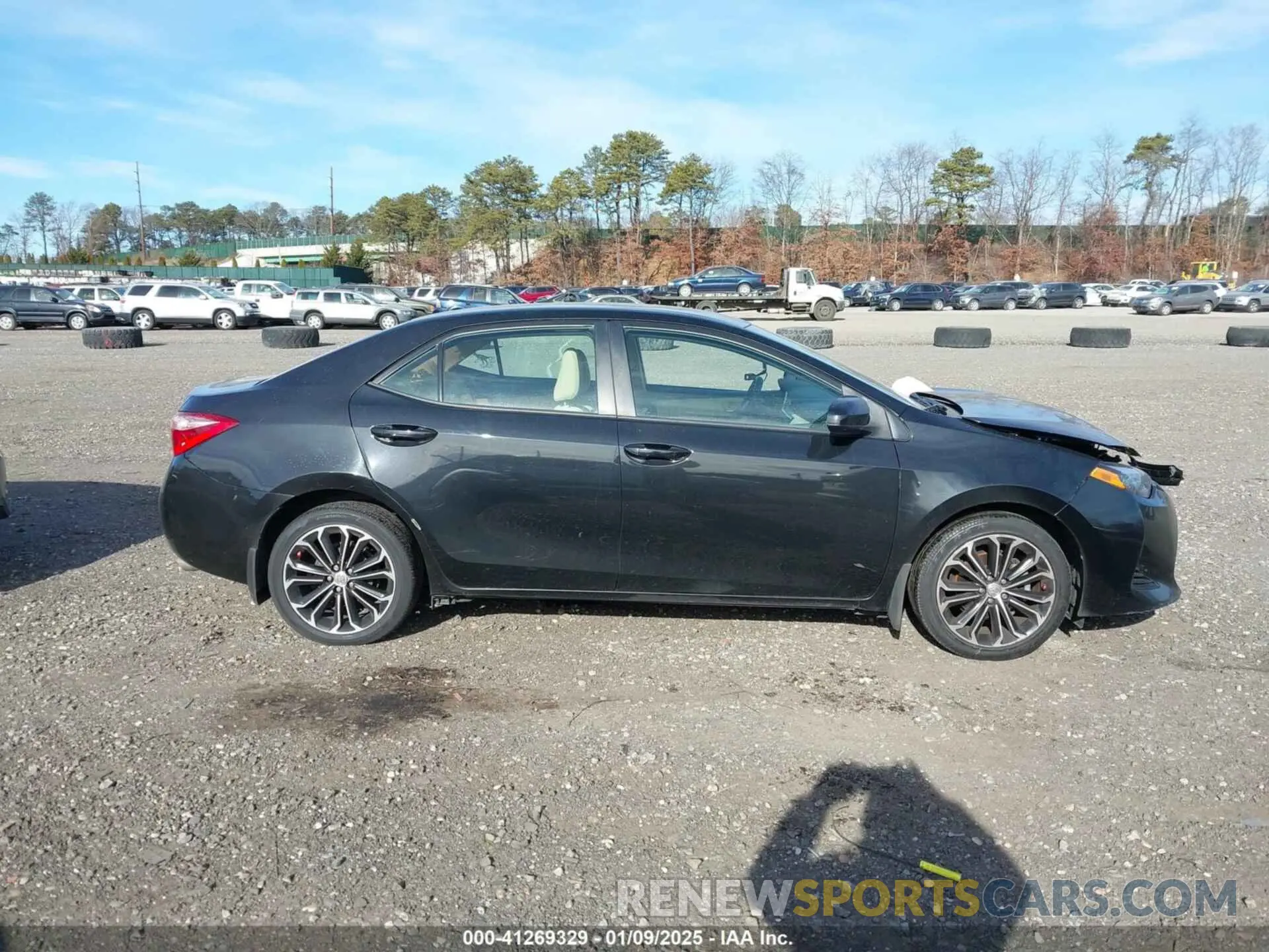 13 fotografías del automóvil dañado 2T1BURHEXKC135240 TOYOTA COROLLA 2019