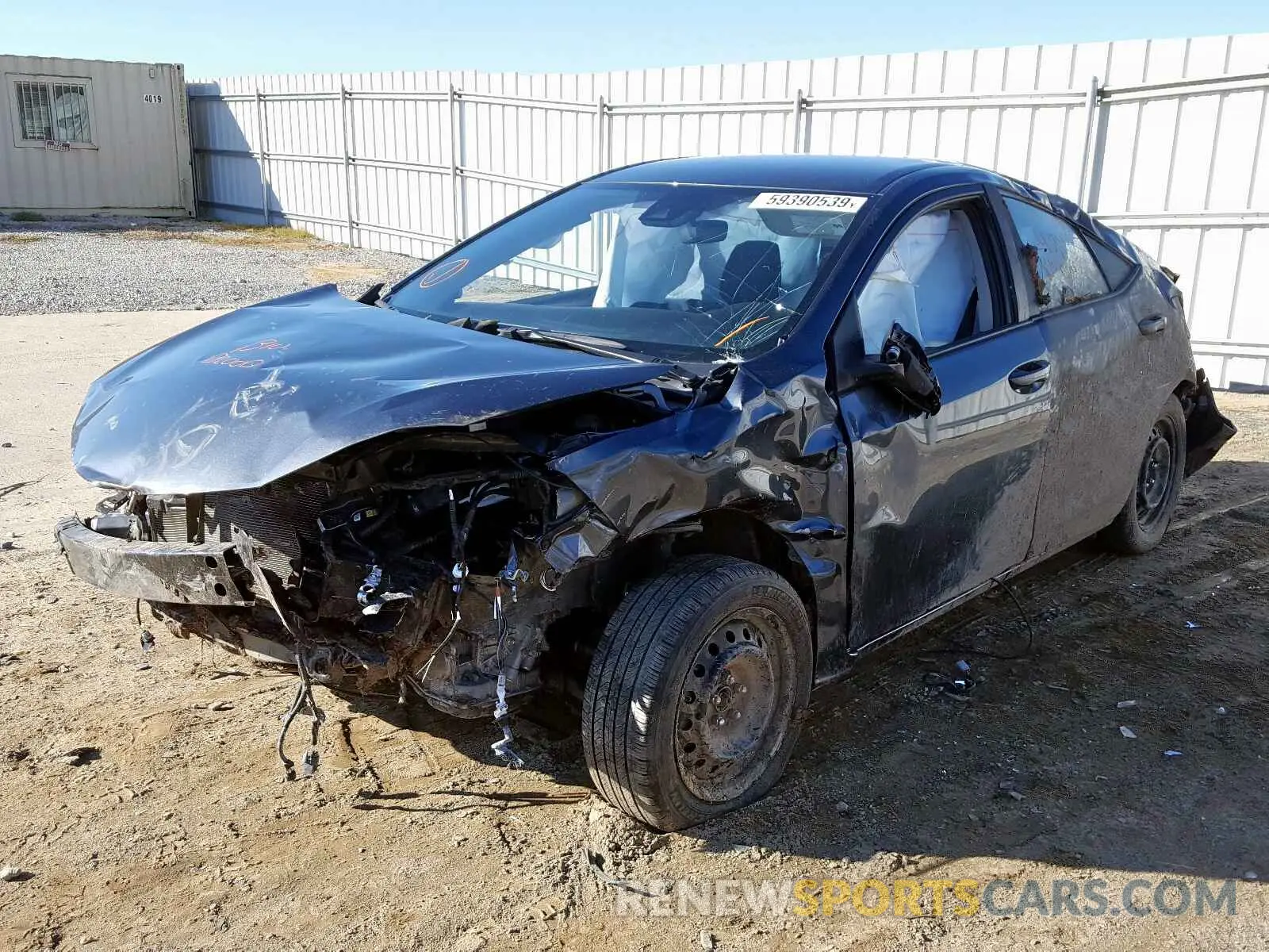 2 fotografías del automóvil dañado 2T1BURHEXKC137425 TOYOTA COROLLA 2019