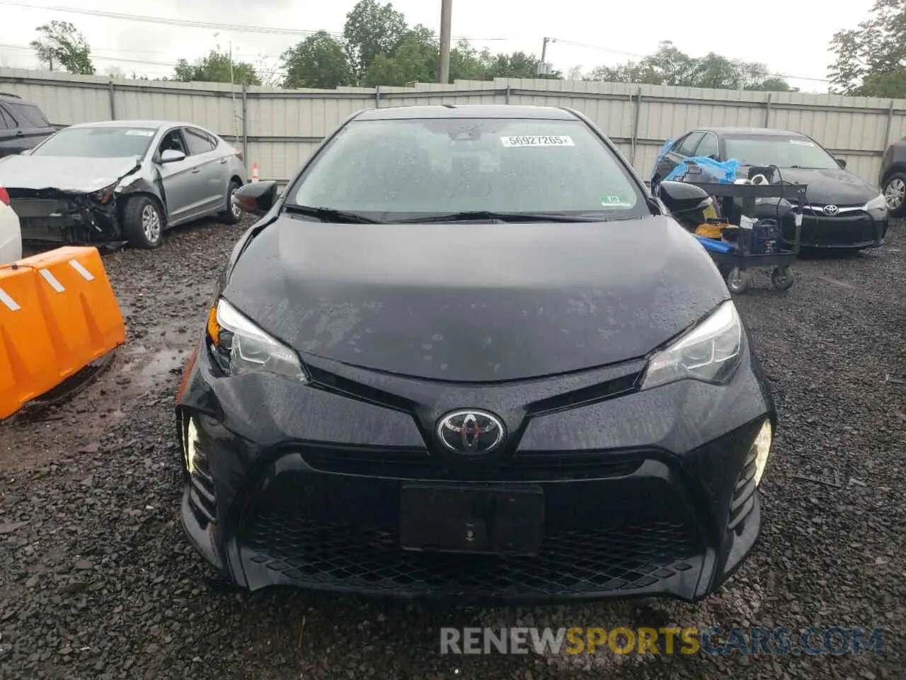 5 fotografías del automóvil dañado 2T1BURHEXKC144729 TOYOTA COROLLA 2019