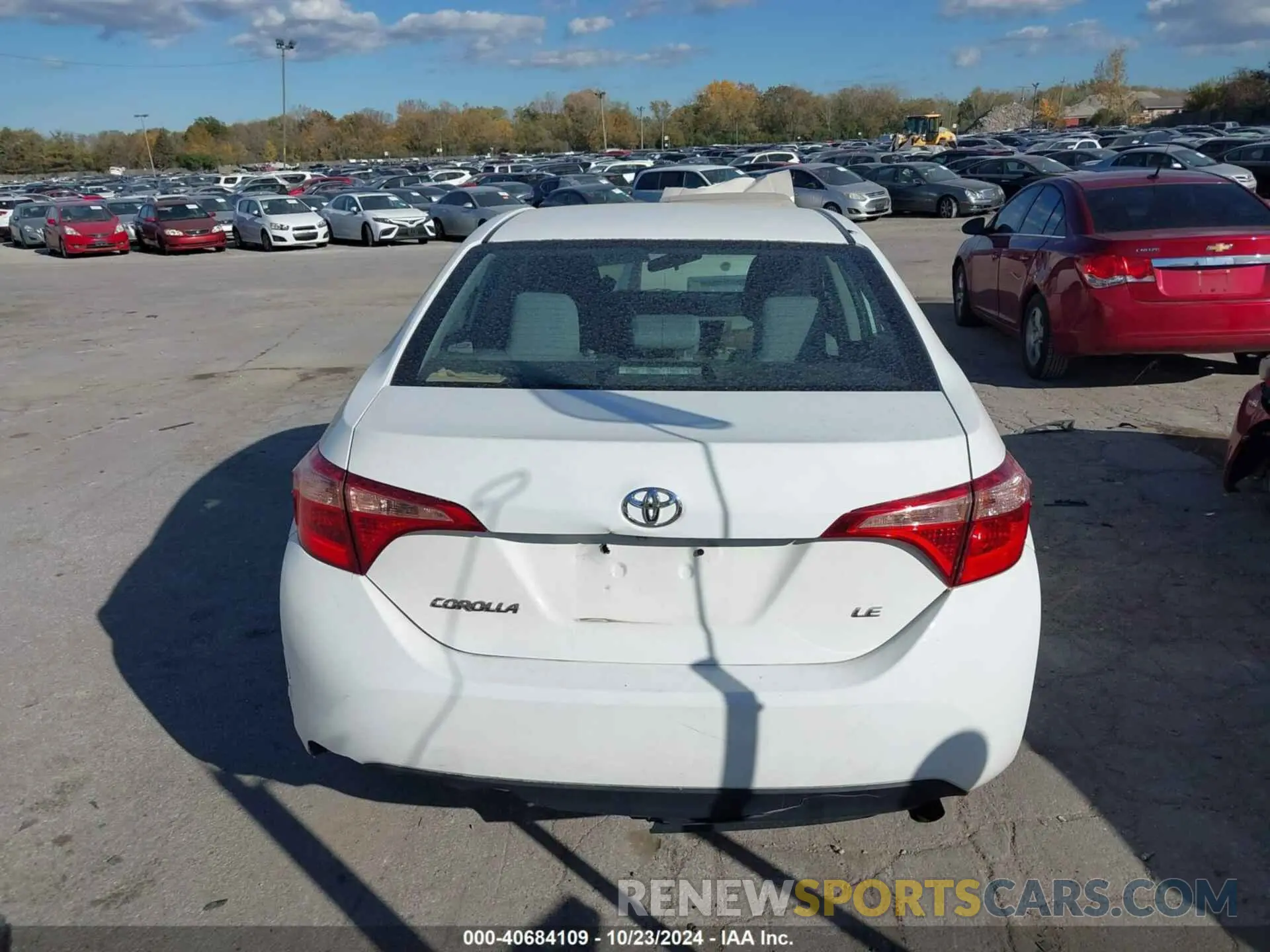 15 fotografías del automóvil dañado 2T1BURHEXKC146660 TOYOTA COROLLA 2019