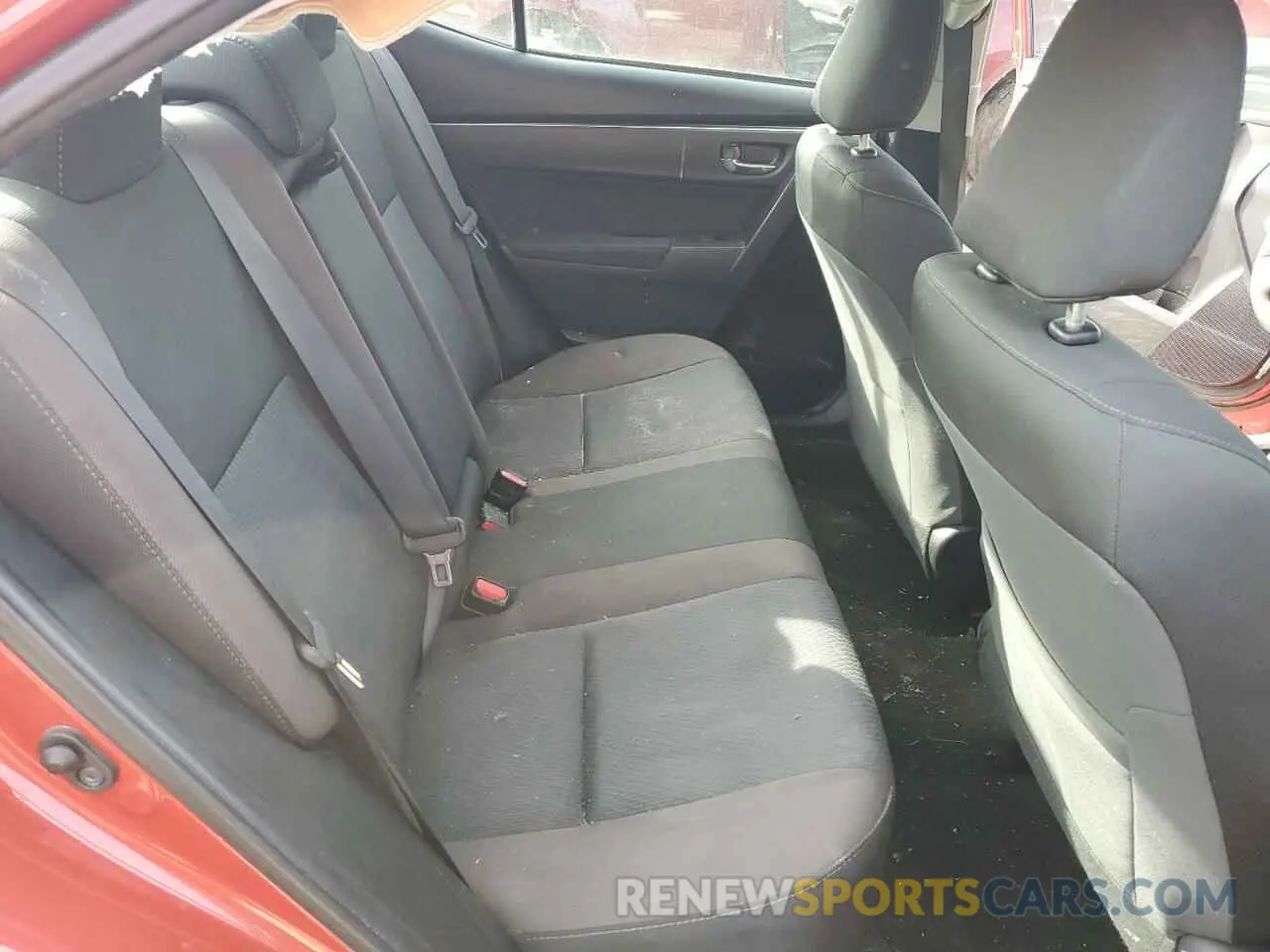 10 fotografías del automóvil dañado 2T1BURHEXKC150241 TOYOTA COROLLA 2019