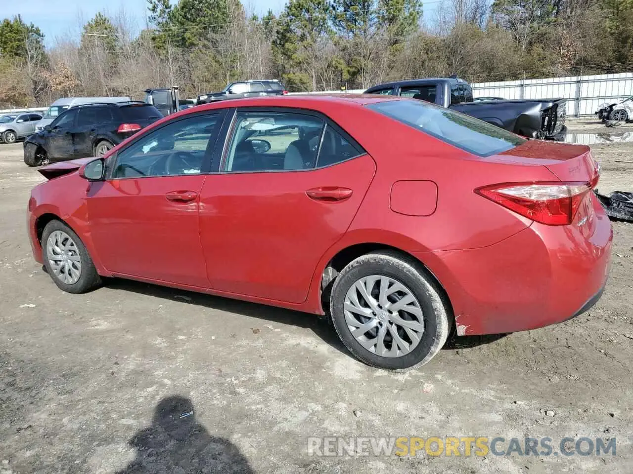 2 fotografías del automóvil dañado 2T1BURHEXKC150241 TOYOTA COROLLA 2019