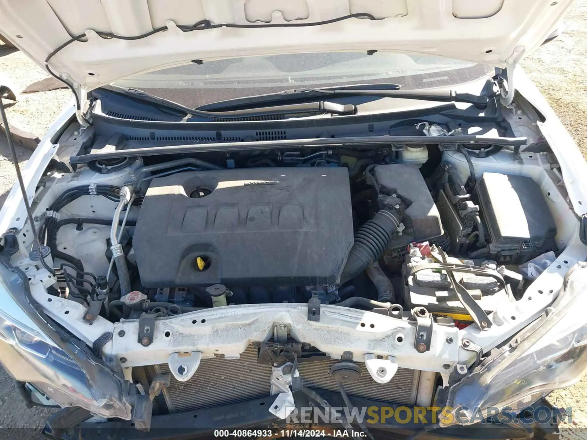 10 fotografías del automóvil dañado 2T1BURHEXKC150627 TOYOTA COROLLA 2019