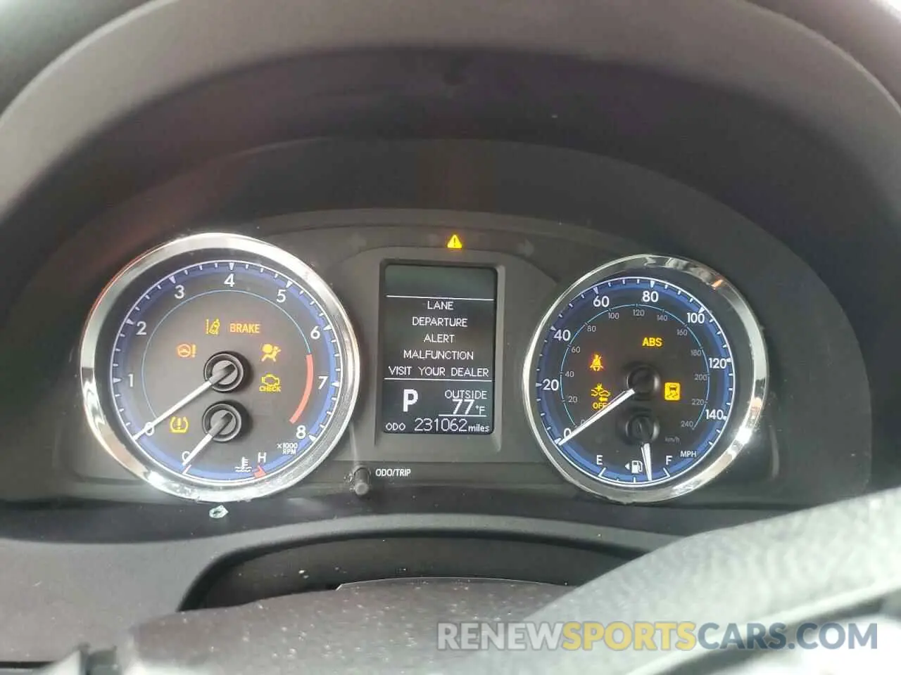 9 fotografías del automóvil dañado 2T1BURHEXKC155908 TOYOTA COROLLA 2019