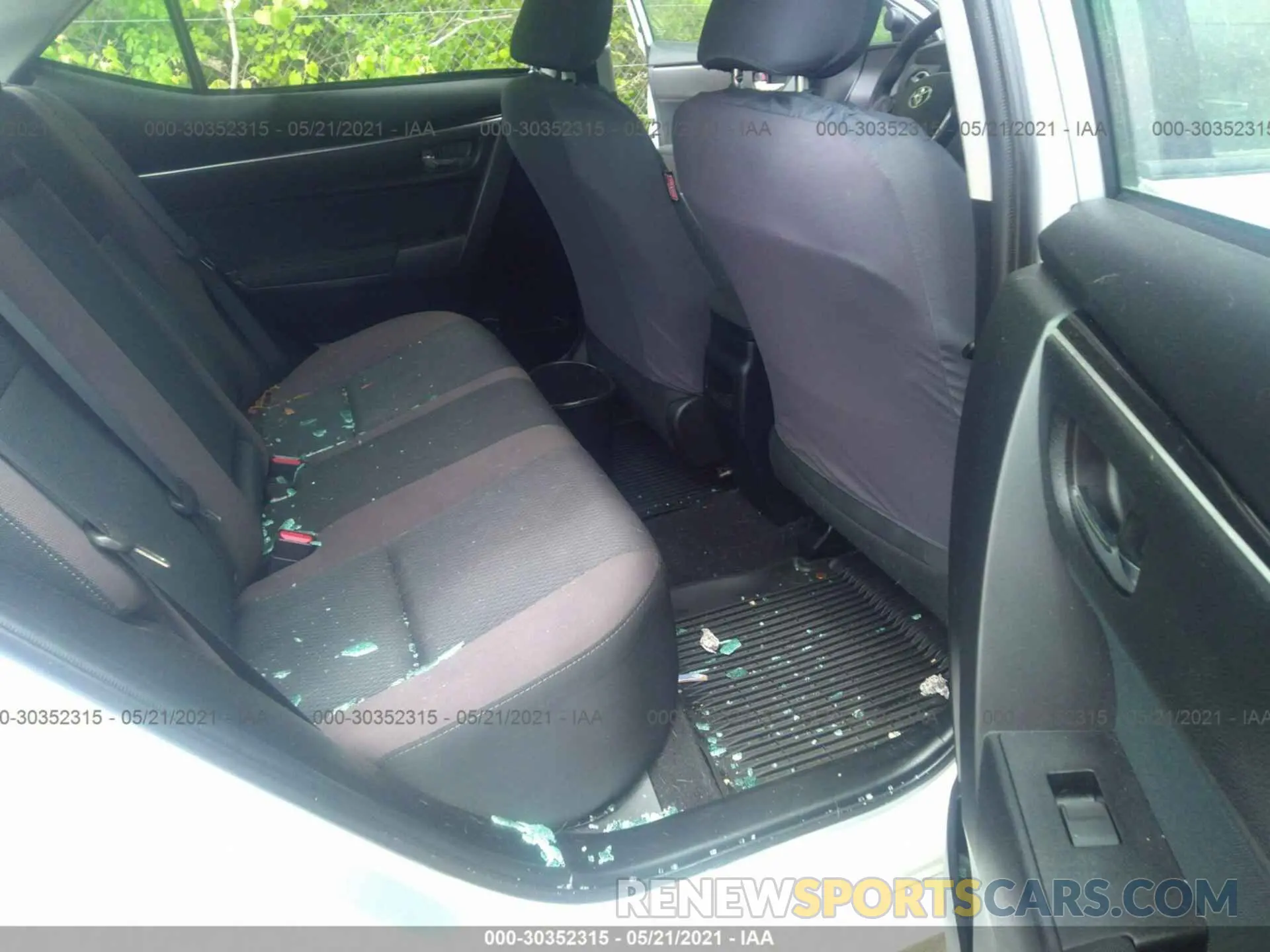 8 fotografías del automóvil dañado 2T1BURHEXKC162051 TOYOTA COROLLA 2019