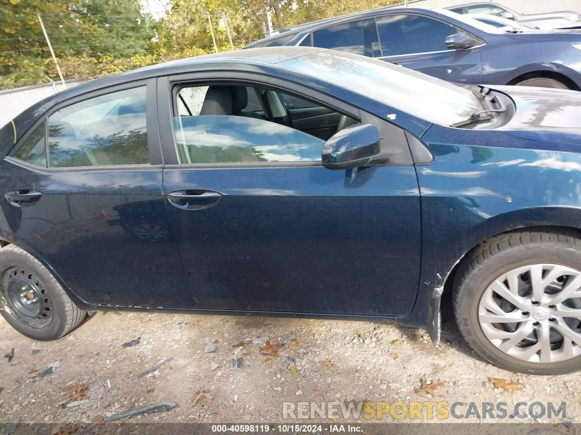 13 fotografías del automóvil dañado 2T1BURHEXKC177018 TOYOTA COROLLA 2019