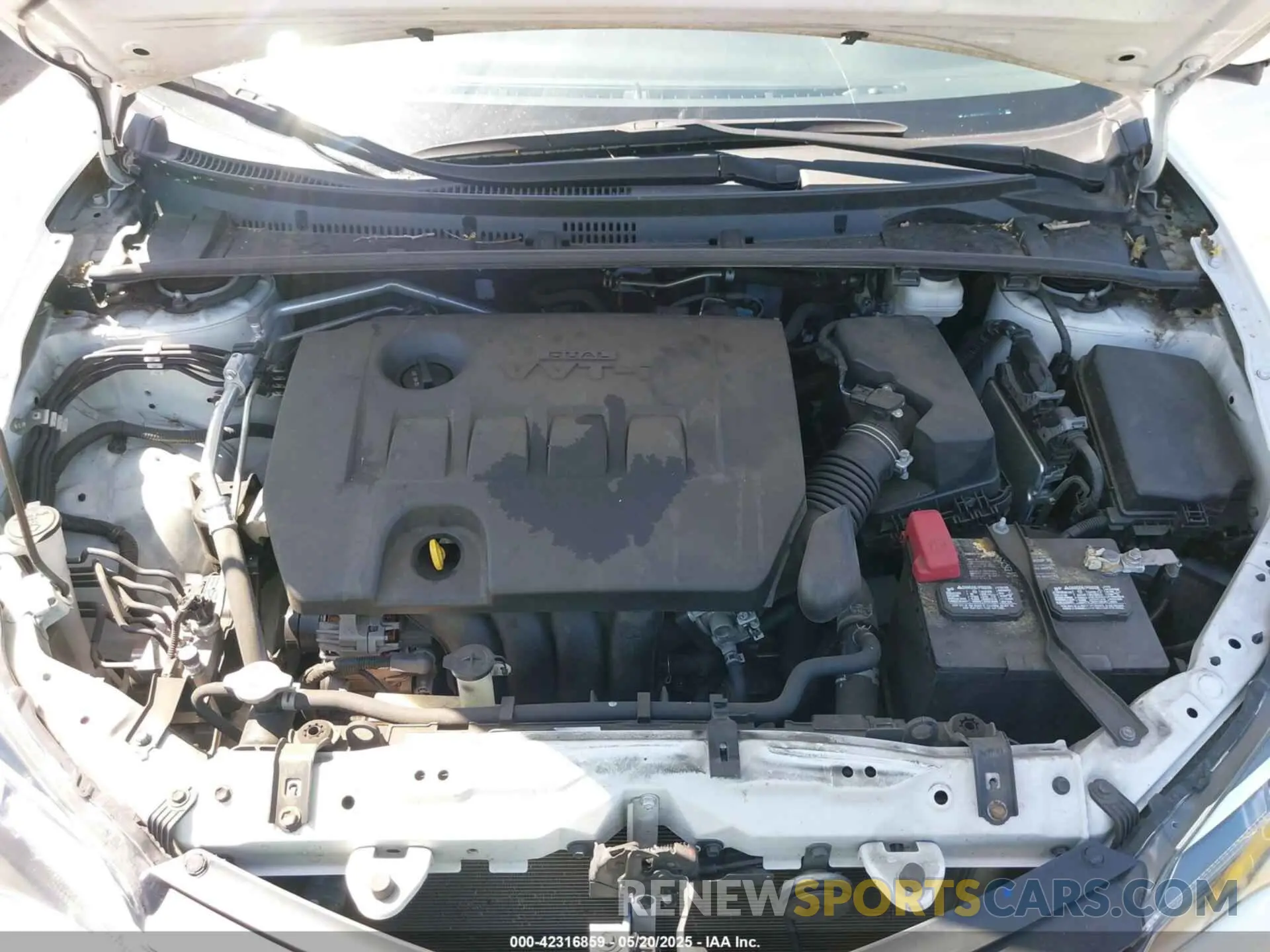 10 fotografías del automóvil dañado 2T1BURHEXKC177973 TOYOTA COROLLA 2019