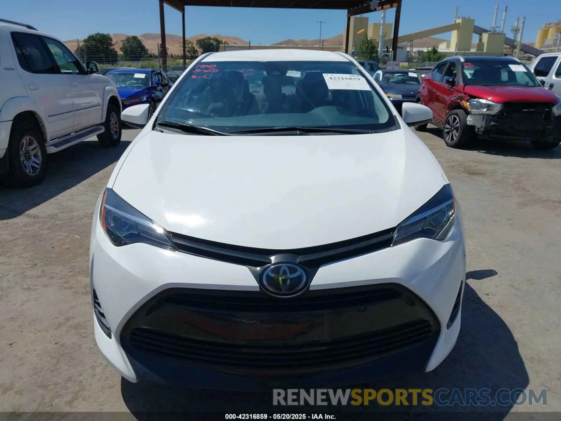 12 fotografías del automóvil dañado 2T1BURHEXKC177973 TOYOTA COROLLA 2019