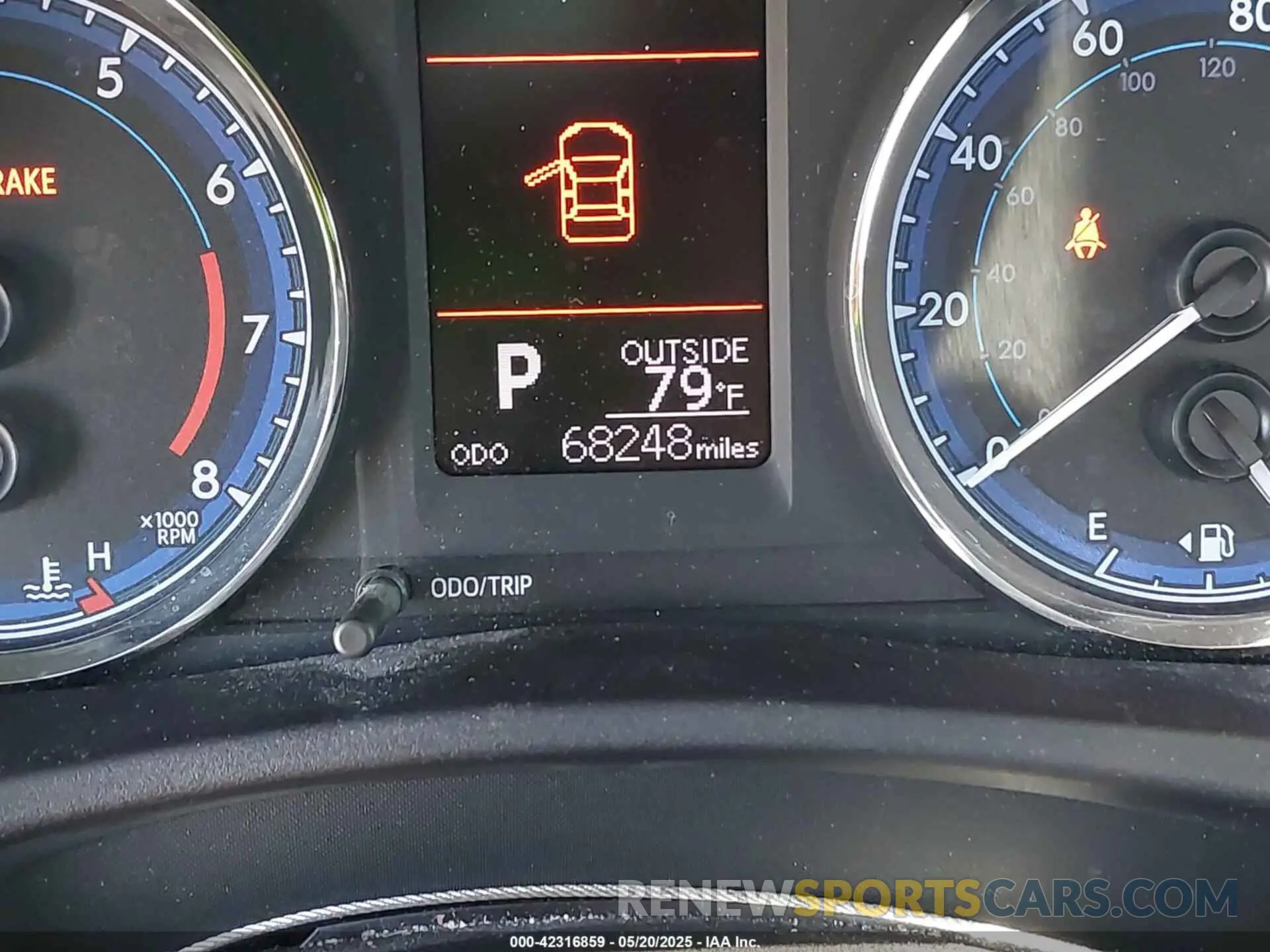 15 fotografías del automóvil dañado 2T1BURHEXKC177973 TOYOTA COROLLA 2019