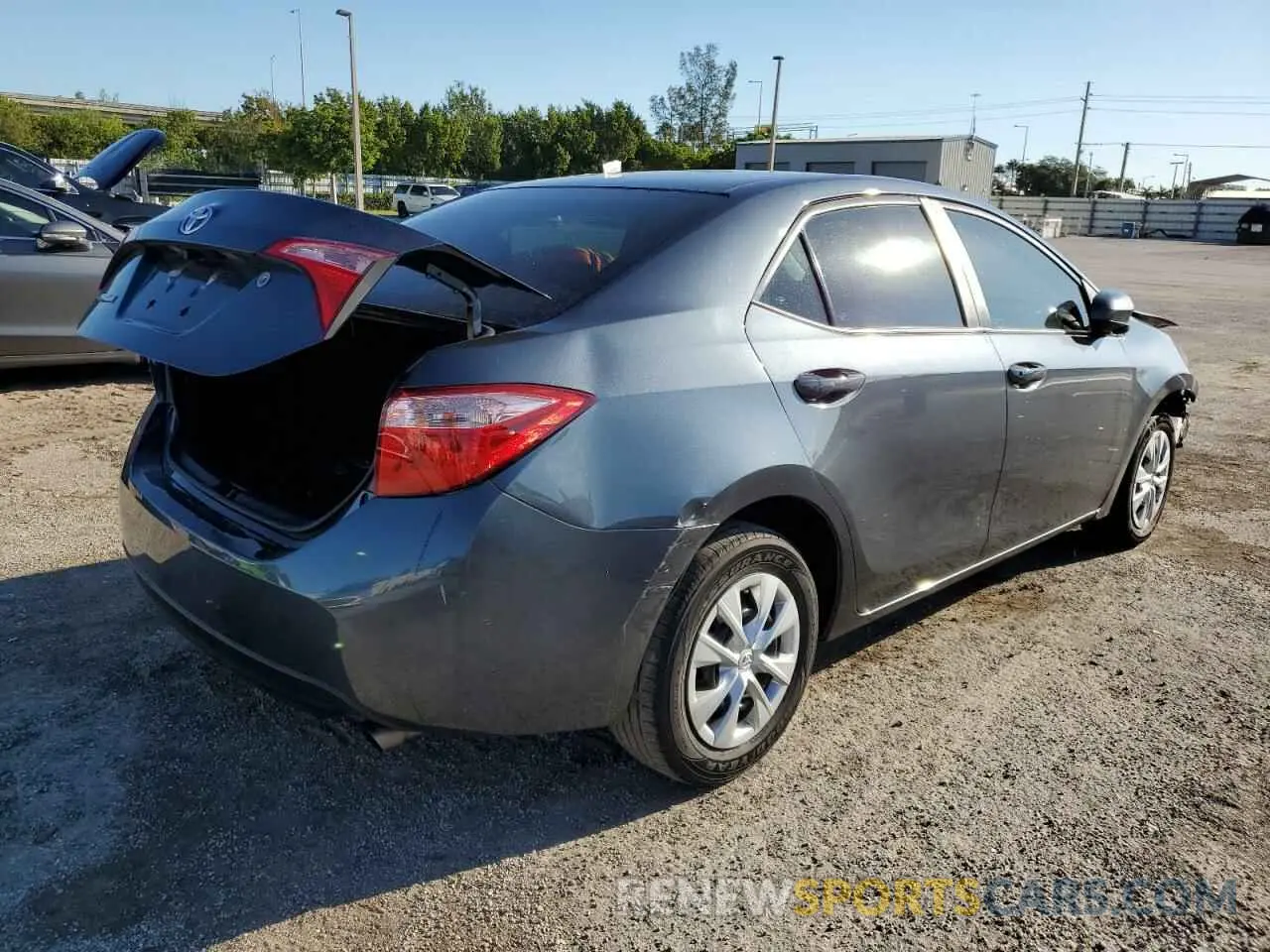 4 fotografías del automóvil dañado 2T1BURHEXKC180775 TOYOTA COROLLA 2019
