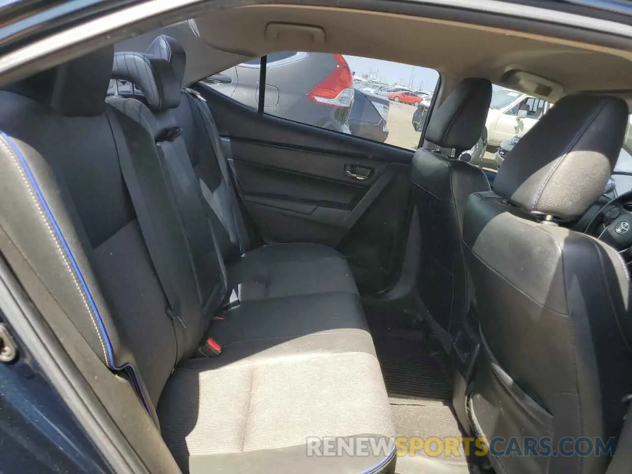 10 fotografías del automóvil dañado 2T1BURHEXKC180839 TOYOTA COROLLA 2019