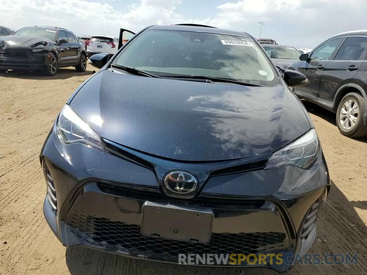 5 fotografías del automóvil dañado 2T1BURHEXKC180839 TOYOTA COROLLA 2019