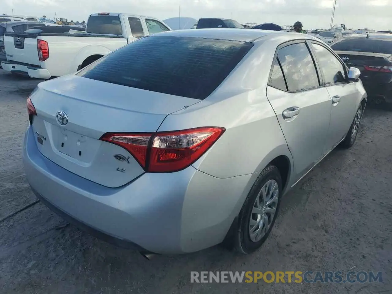3 fotografías del automóvil dañado 2T1BURHEXKC191579 TOYOTA COROLLA 2019