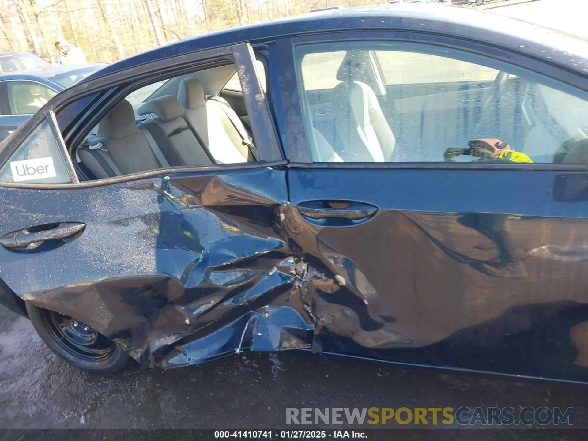 13 fotografías del automóvil dañado 2T1BURHEXKC199469 TOYOTA COROLLA 2019
