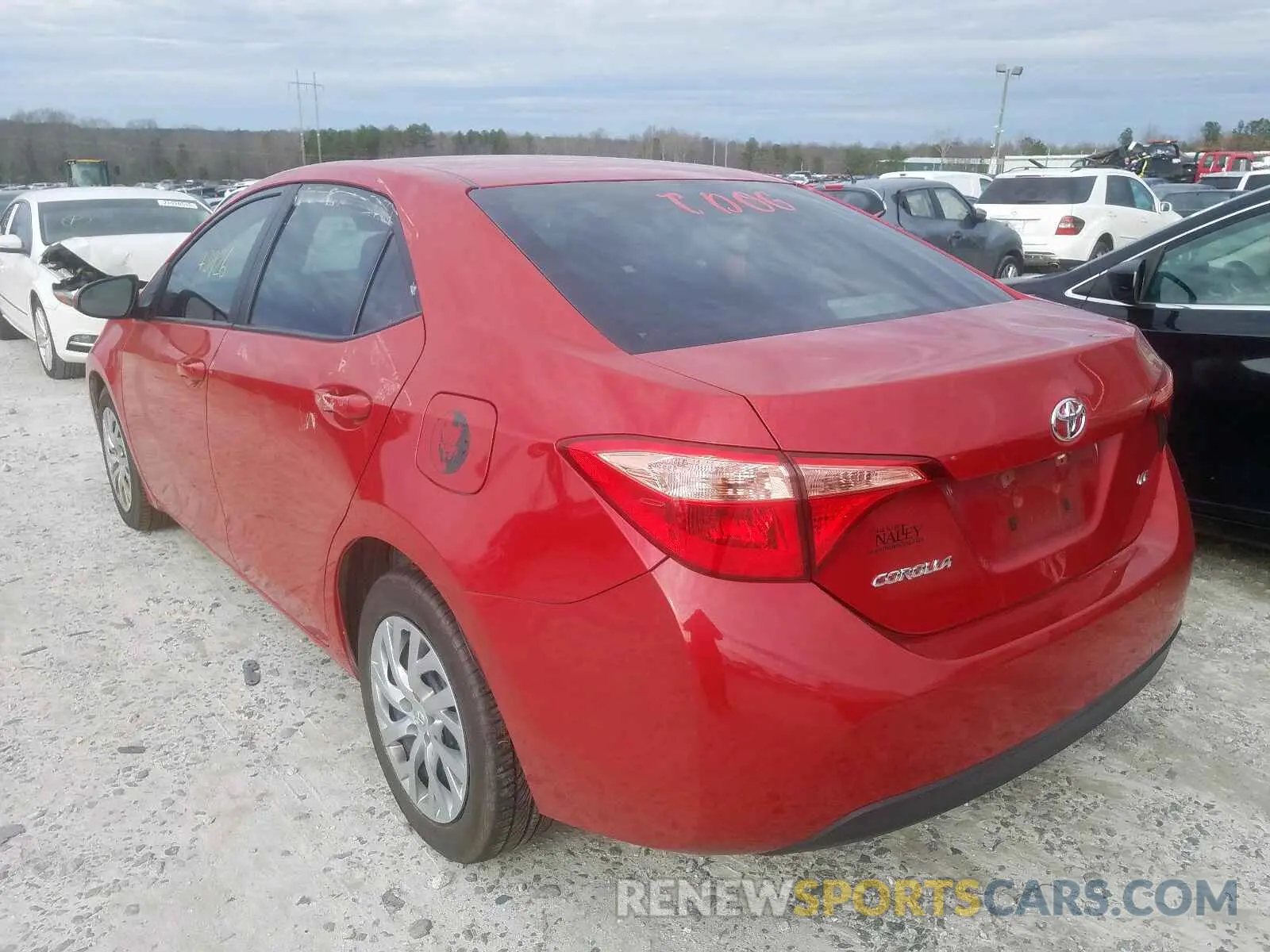 3 fotografías del automóvil dañado 2T1BURHEXKC204993 TOYOTA COROLLA 2019