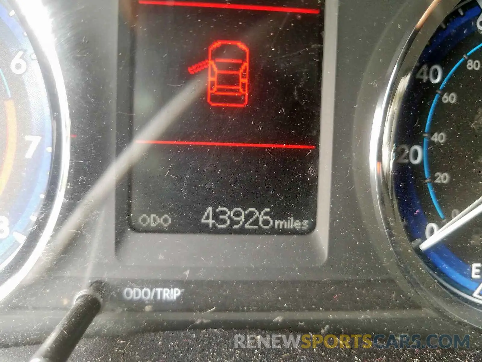 8 fotografías del automóvil dañado 2T1BURHEXKC204993 TOYOTA COROLLA 2019