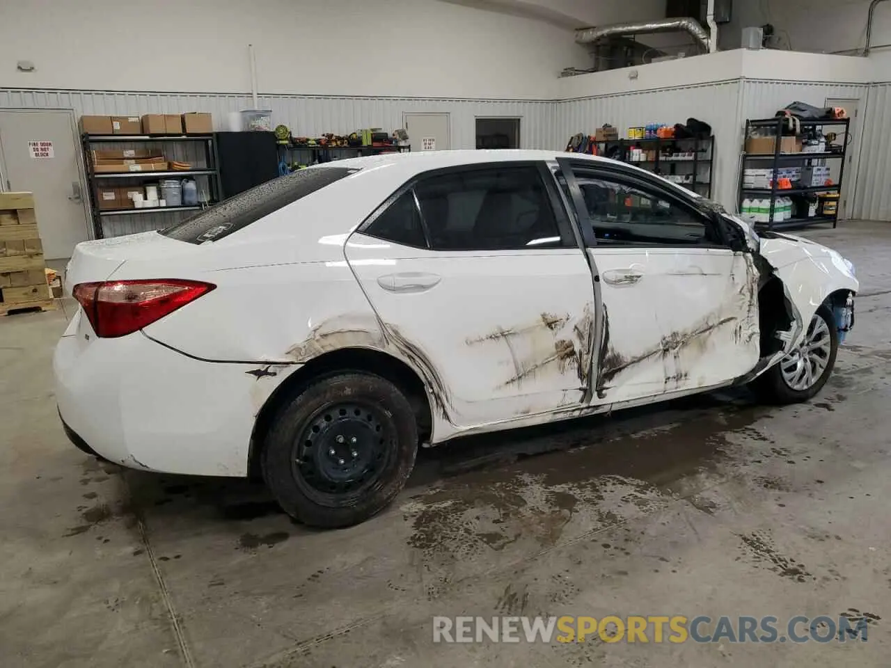 3 fotografías del automóvil dañado 2T1BURHEXKC208302 TOYOTA COROLLA 2019