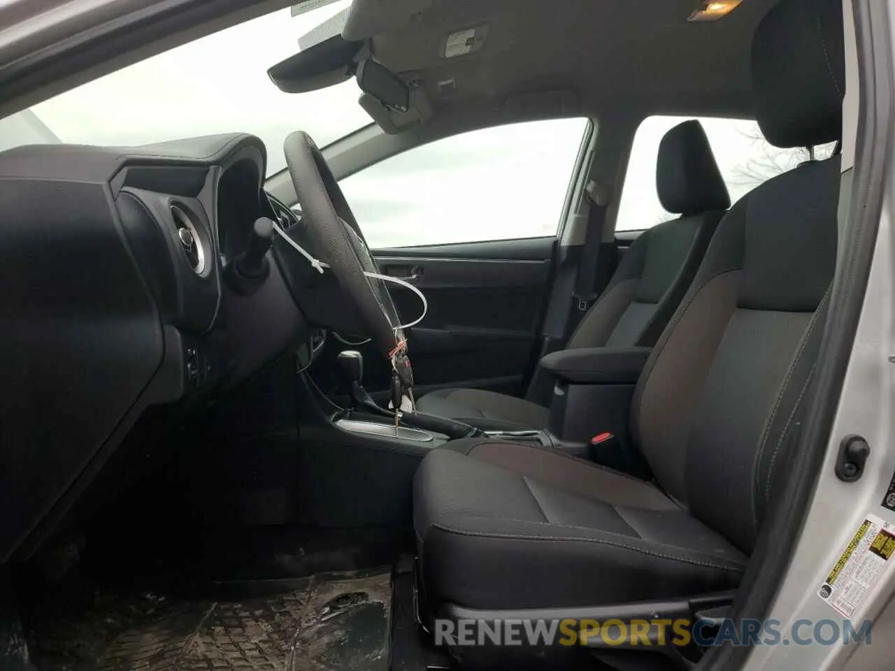 7 fotografías del automóvil dañado 2T1BURHEXKC230140 TOYOTA COROLLA 2019
