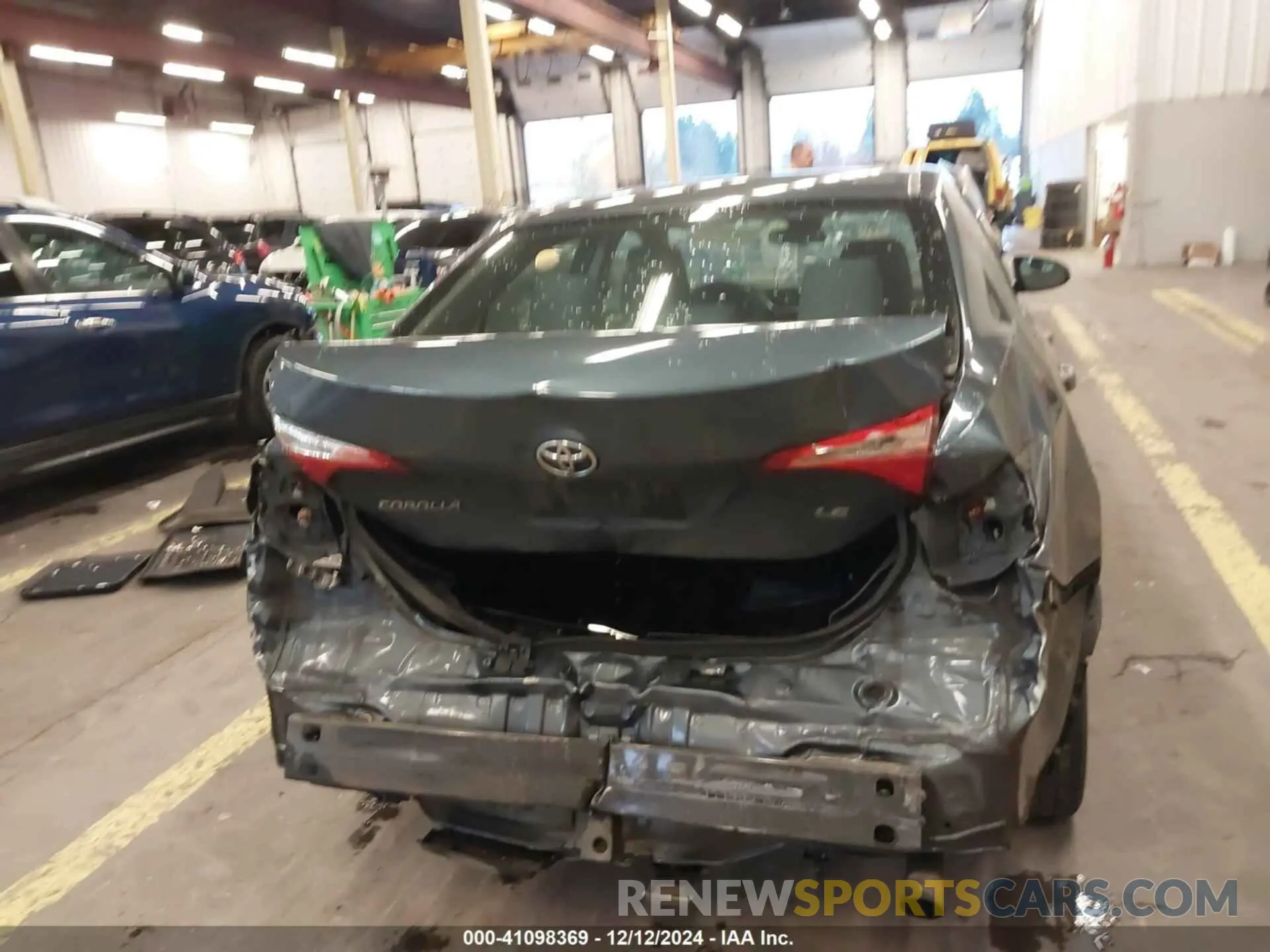 17 fotografías del automóvil dañado 2T1BURHEXKC243924 TOYOTA COROLLA 2019