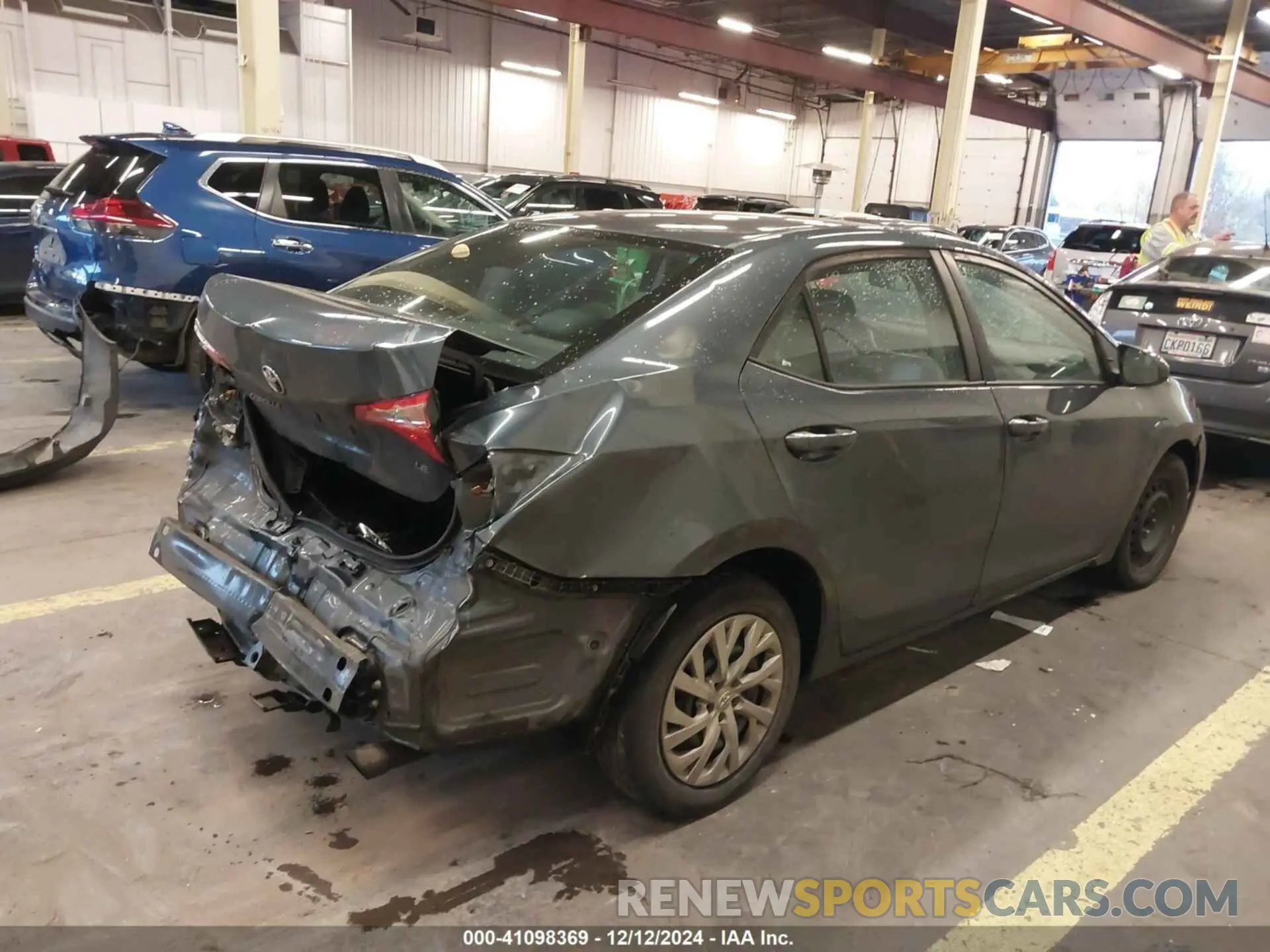 4 fotografías del automóvil dañado 2T1BURHEXKC243924 TOYOTA COROLLA 2019