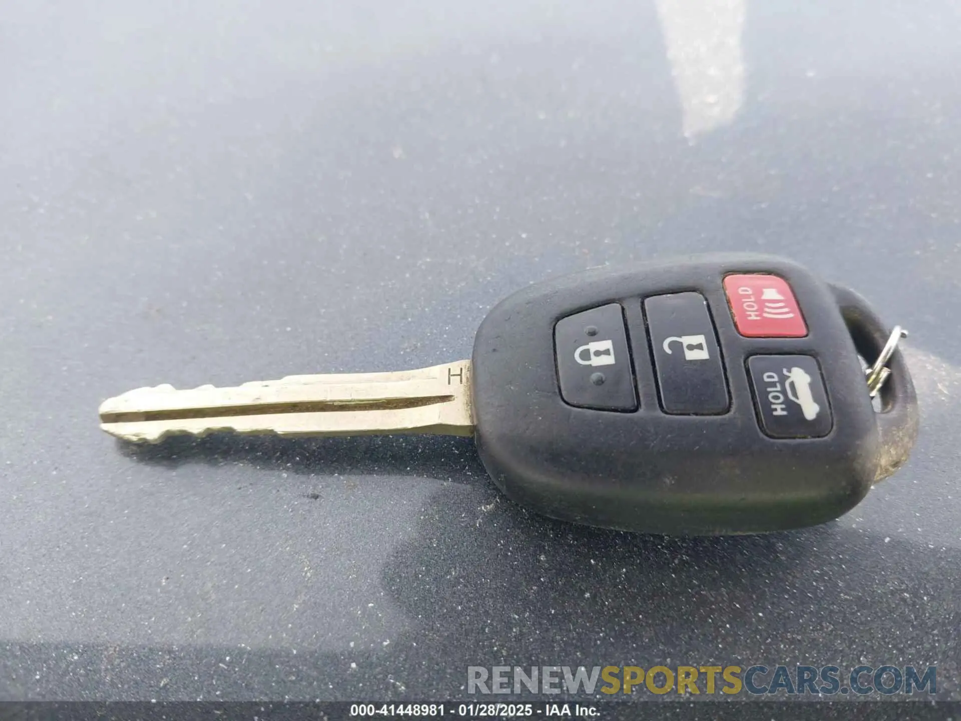 11 fotografías del automóvil dañado 2T1BURHEXKC244071 TOYOTA COROLLA 2019
