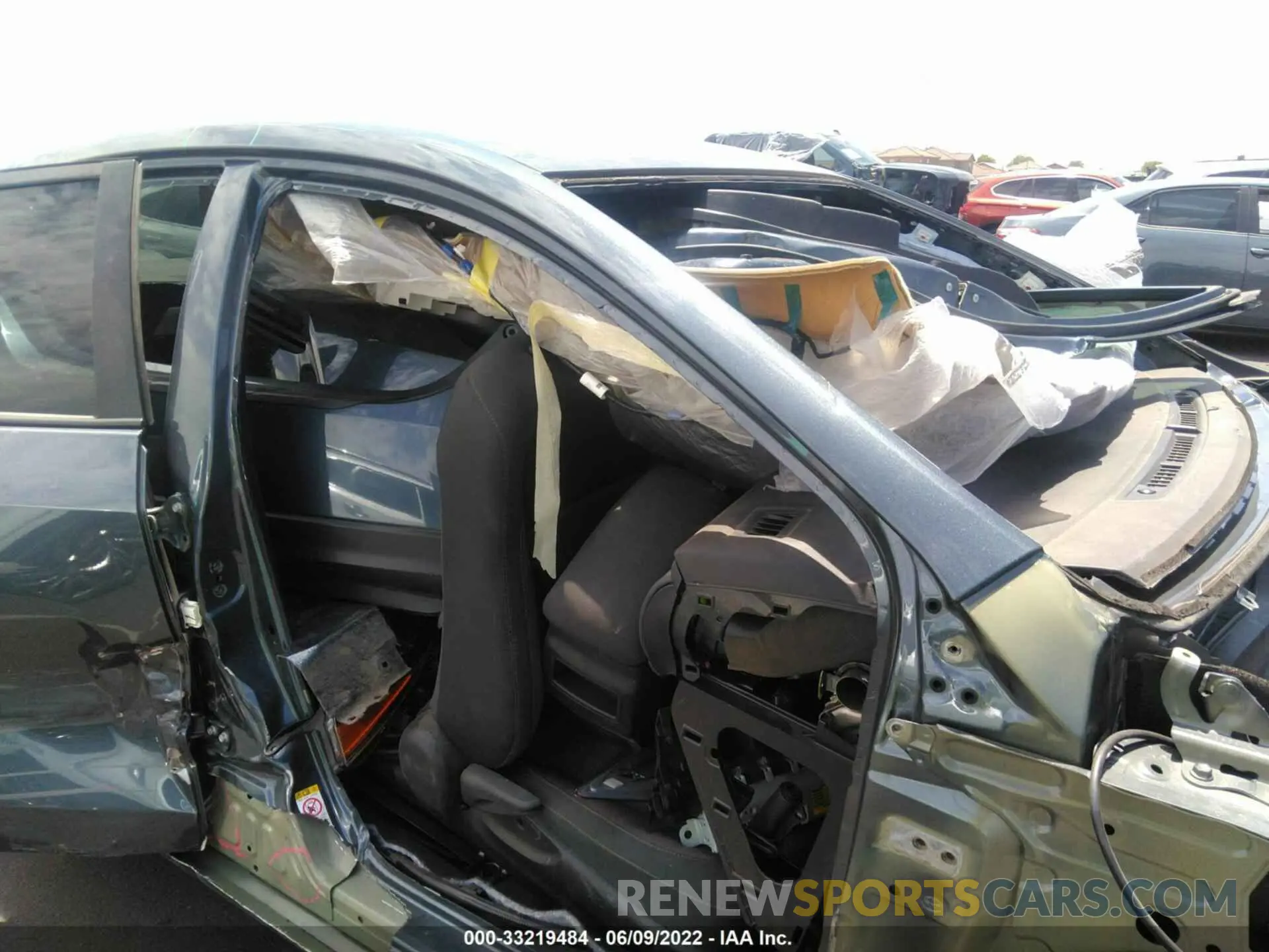 12 fotografías del automóvil dañado 2T1BURHEXKC244863 TOYOTA COROLLA 2019