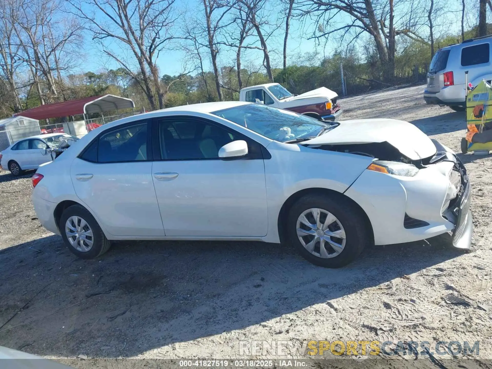 12 fotografías del automóvil dañado 5YFBPRHE9KP875711 TOYOTA COROLLA 2019