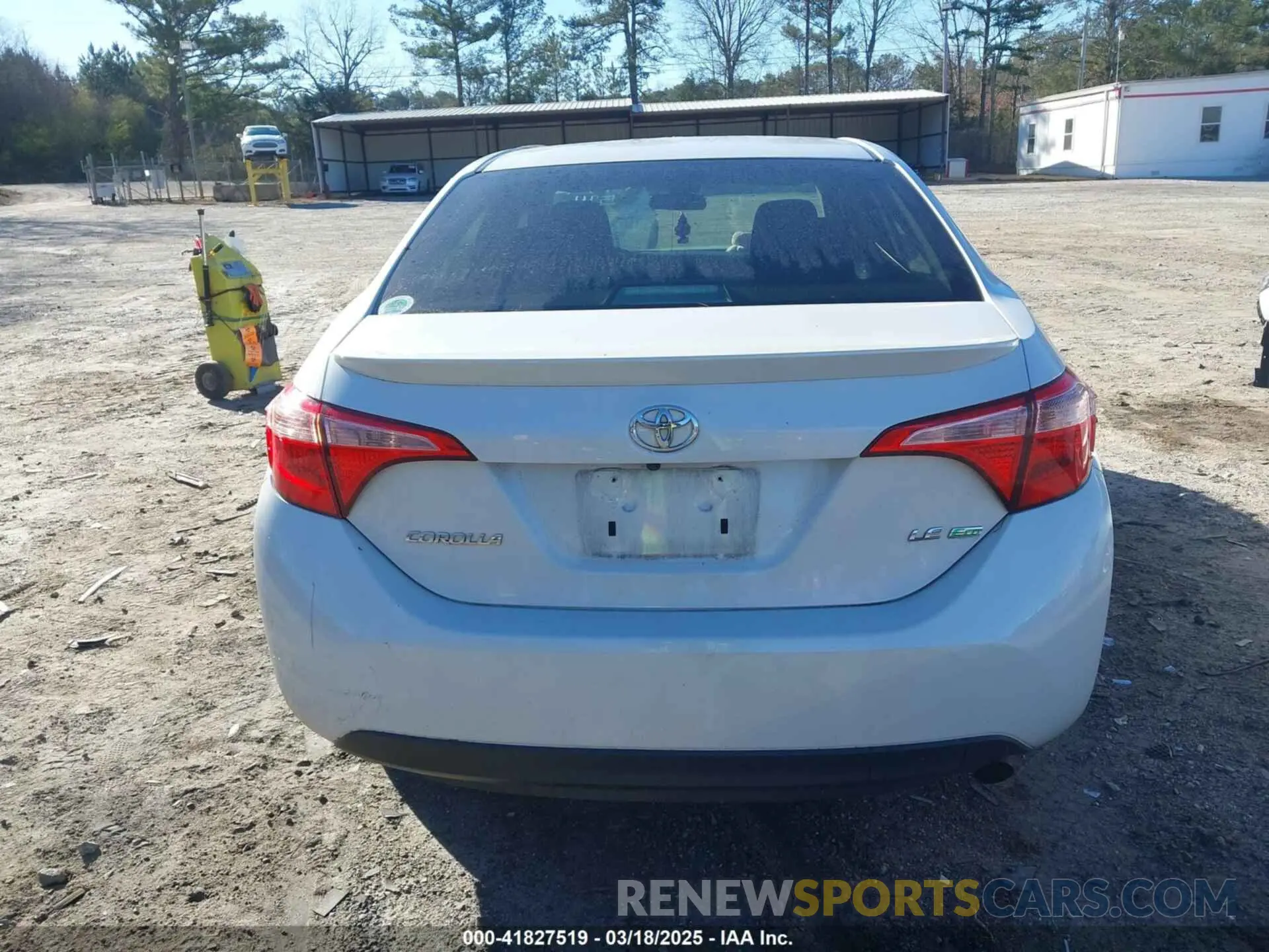 15 fotografías del automóvil dañado 5YFBPRHE9KP875711 TOYOTA COROLLA 2019