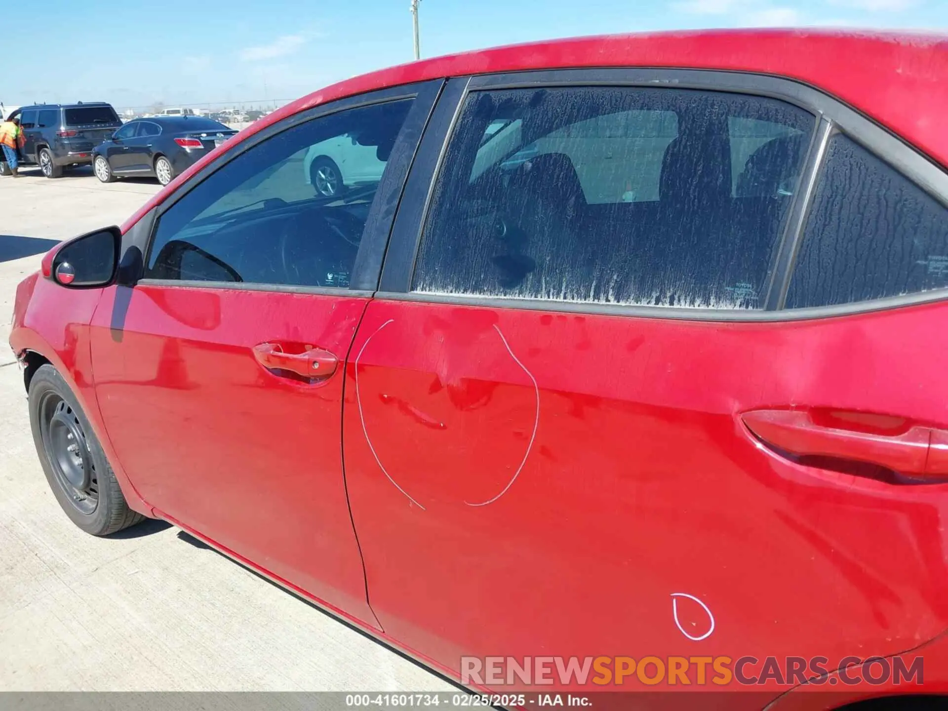 17 fotografías del automóvil dañado 5YFBURHE0KP858708 TOYOTA COROLLA 2019
