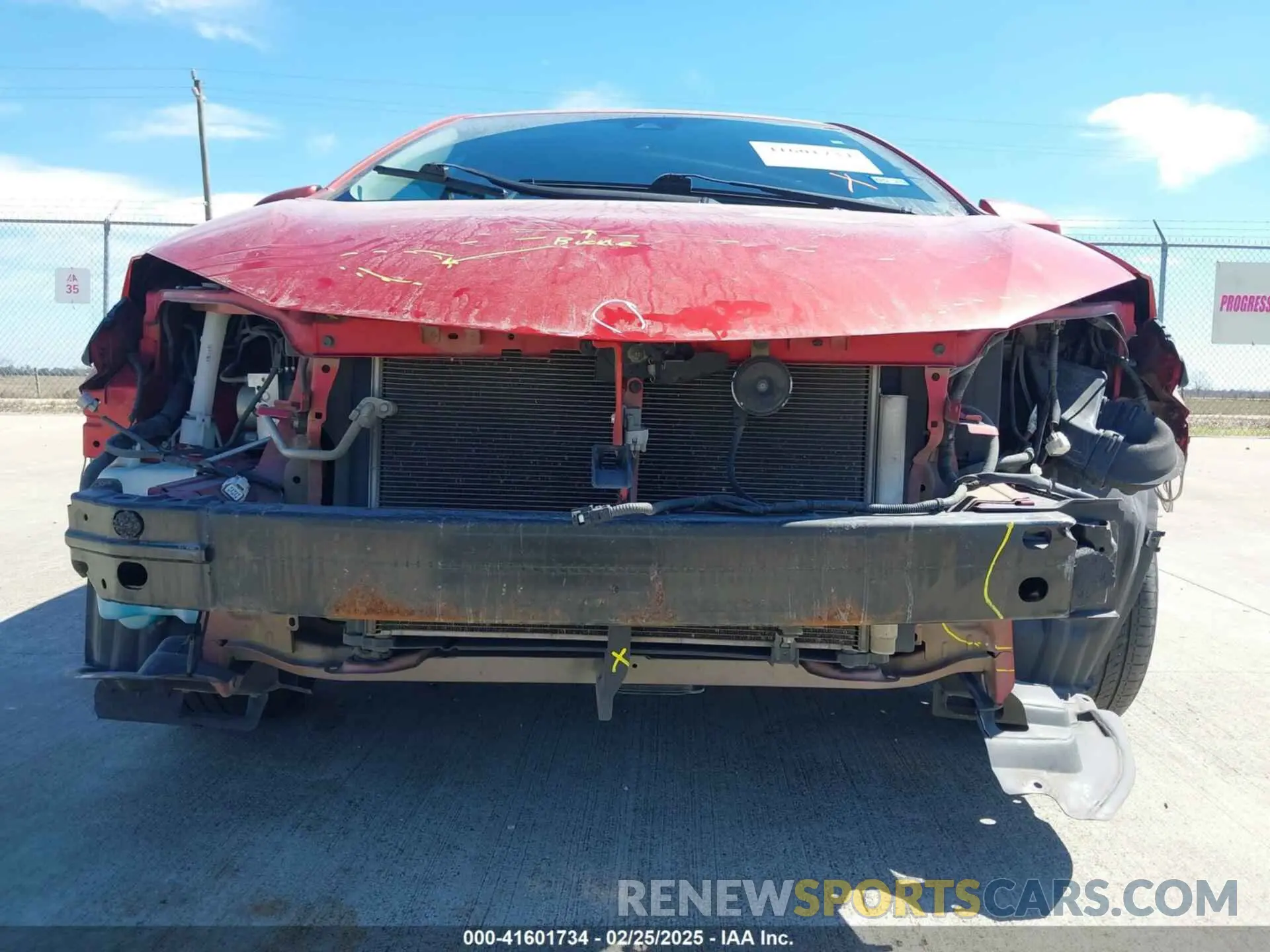 6 fotografías del automóvil dañado 5YFBURHE0KP858708 TOYOTA COROLLA 2019