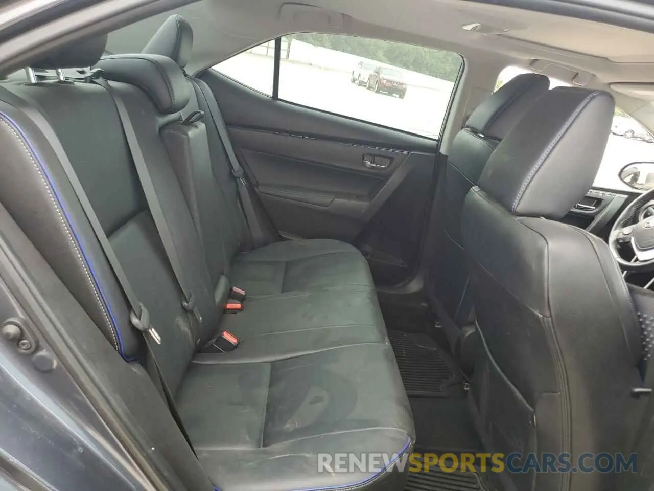 10 fotografías del automóvil dañado 5YFBURHE0KP860605 TOYOTA COROLLA 2019