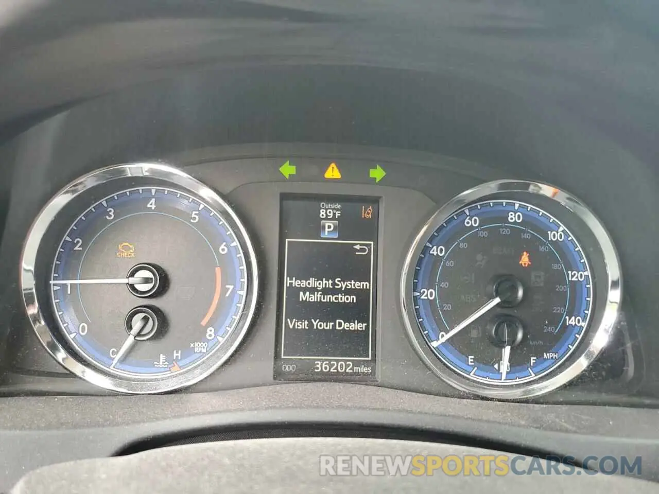 9 fotografías del automóvil dañado 5YFBURHE0KP860605 TOYOTA COROLLA 2019