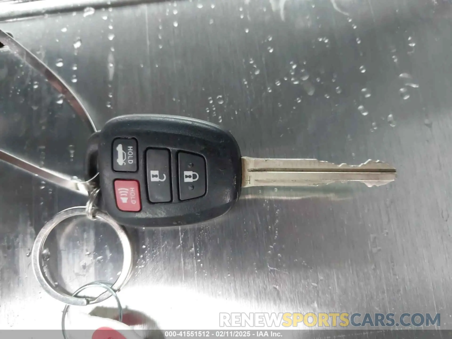11 fotografías del automóvil dañado 5YFBURHE0KP861141 TOYOTA COROLLA 2019
