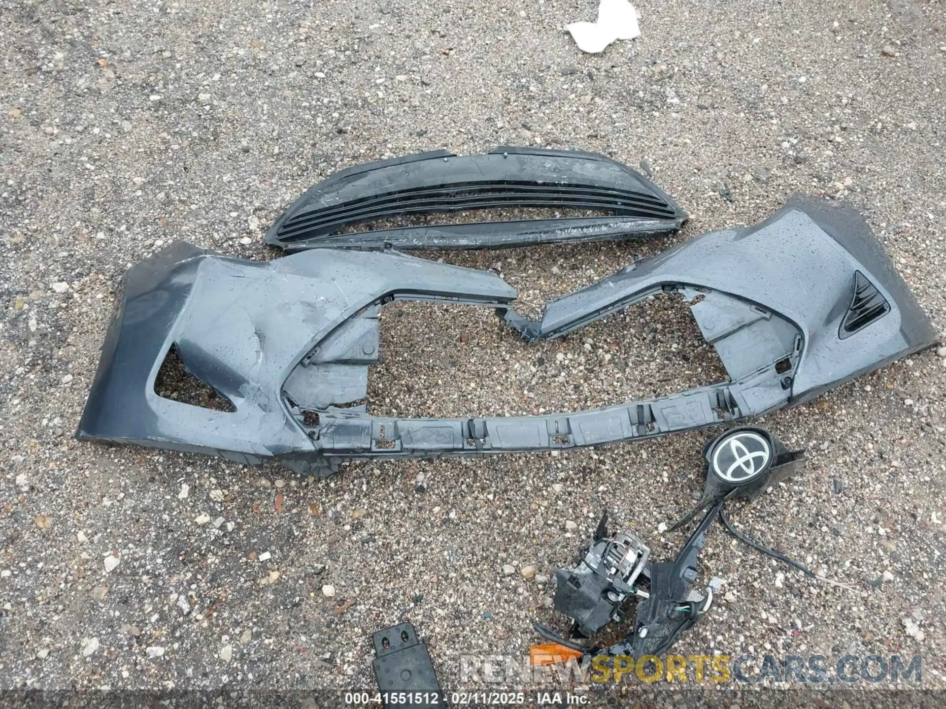 12 fotografías del automóvil dañado 5YFBURHE0KP861141 TOYOTA COROLLA 2019