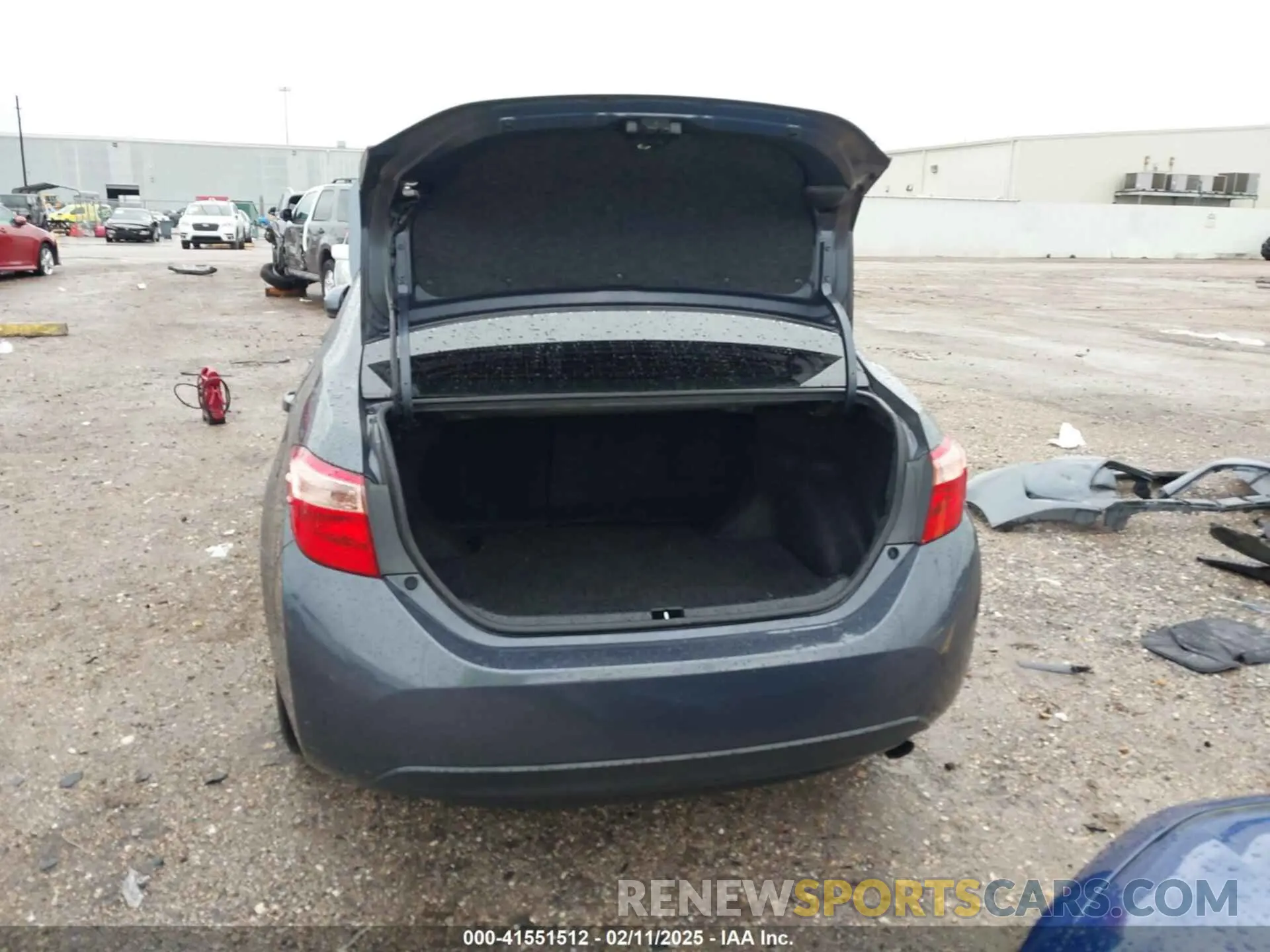 20 fotografías del automóvil dañado 5YFBURHE0KP861141 TOYOTA COROLLA 2019