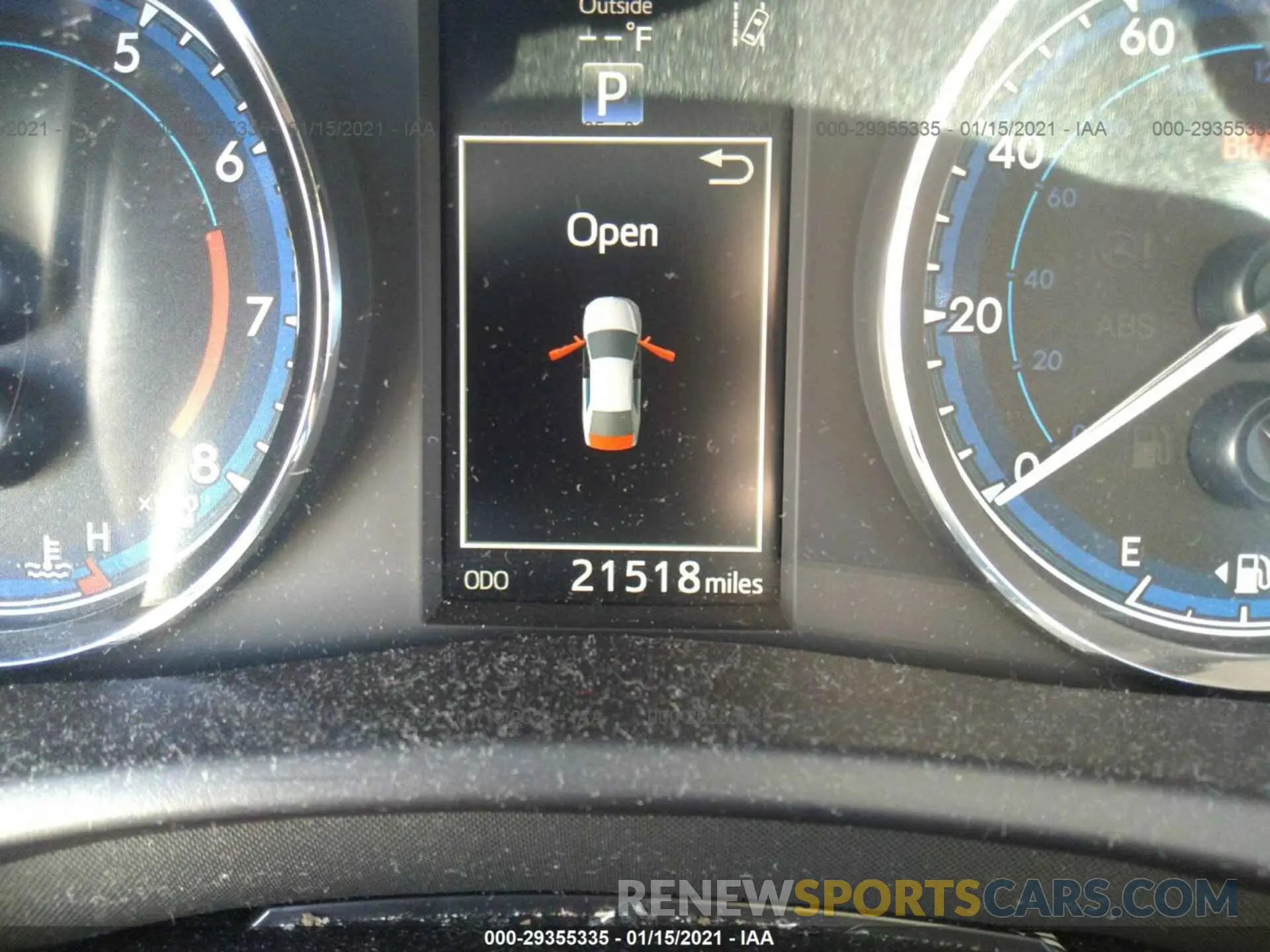 7 fotografías del automóvil dañado 5YFBURHE0KP861169 TOYOTA COROLLA 2019