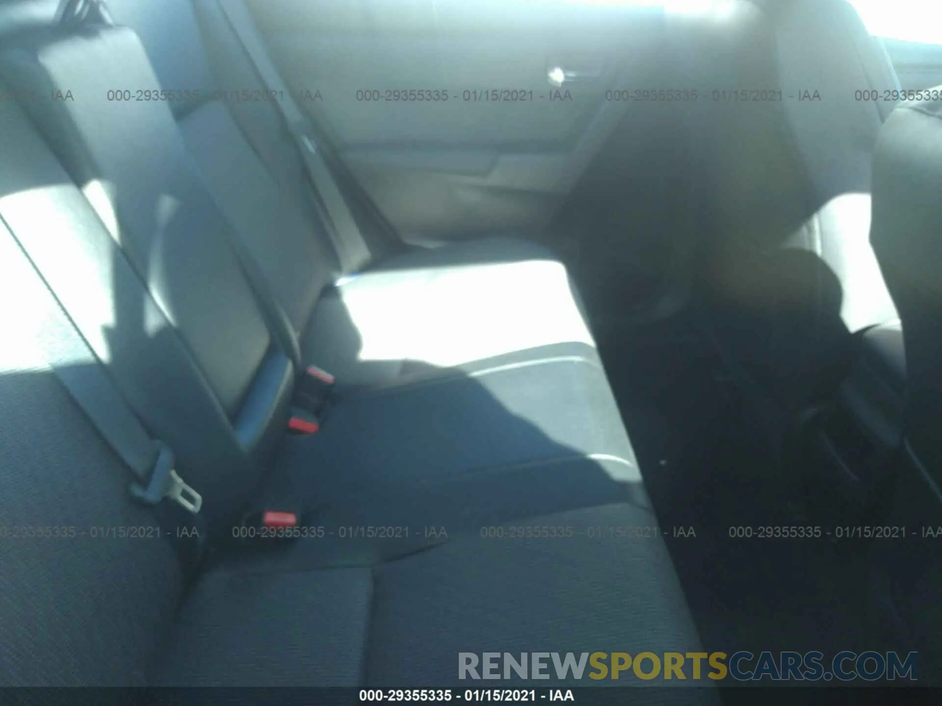 8 fotografías del automóvil dañado 5YFBURHE0KP861169 TOYOTA COROLLA 2019