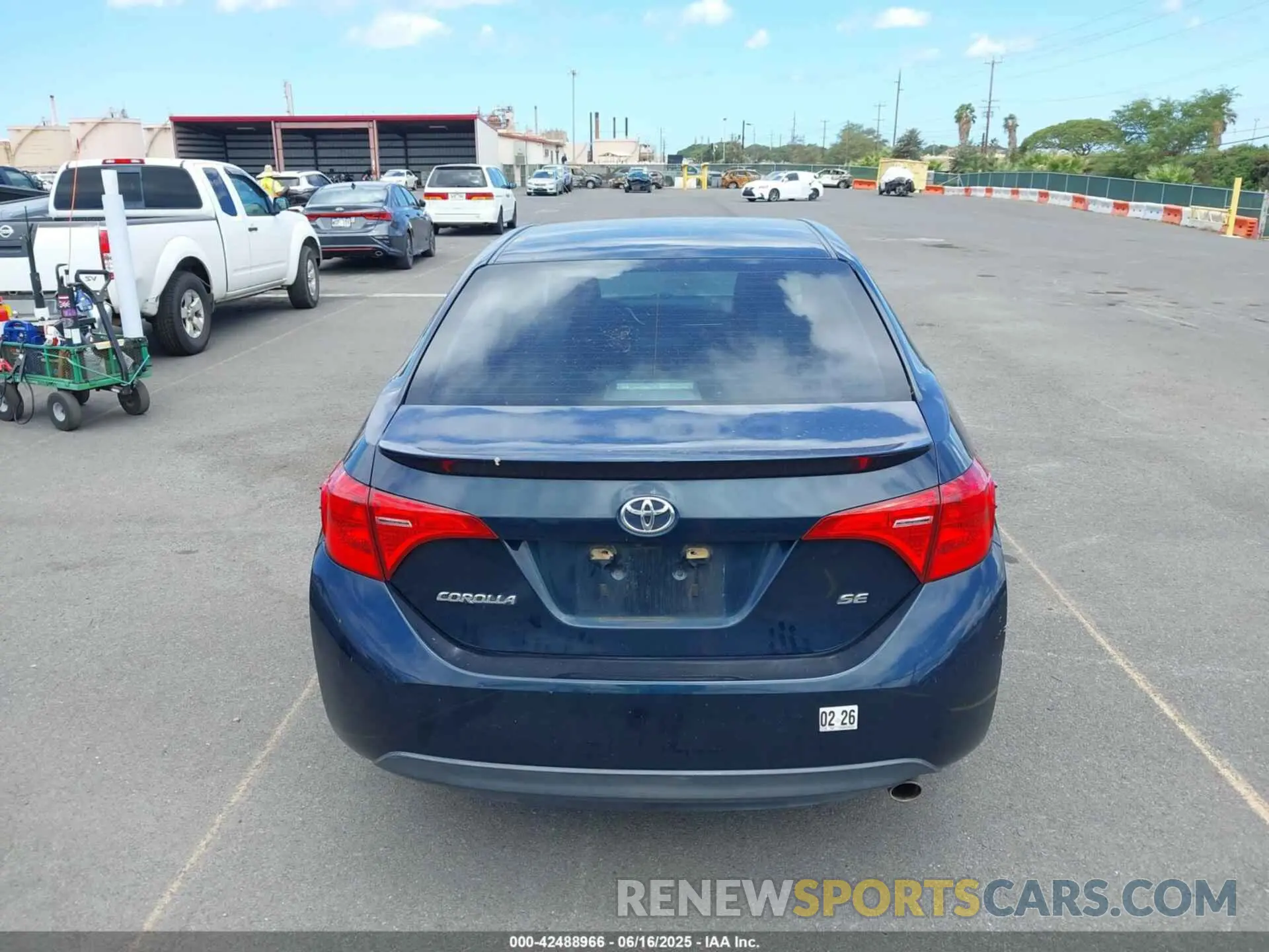 16 fotografías del automóvil dañado 5YFBURHE0KP869532 TOYOTA COROLLA 2019