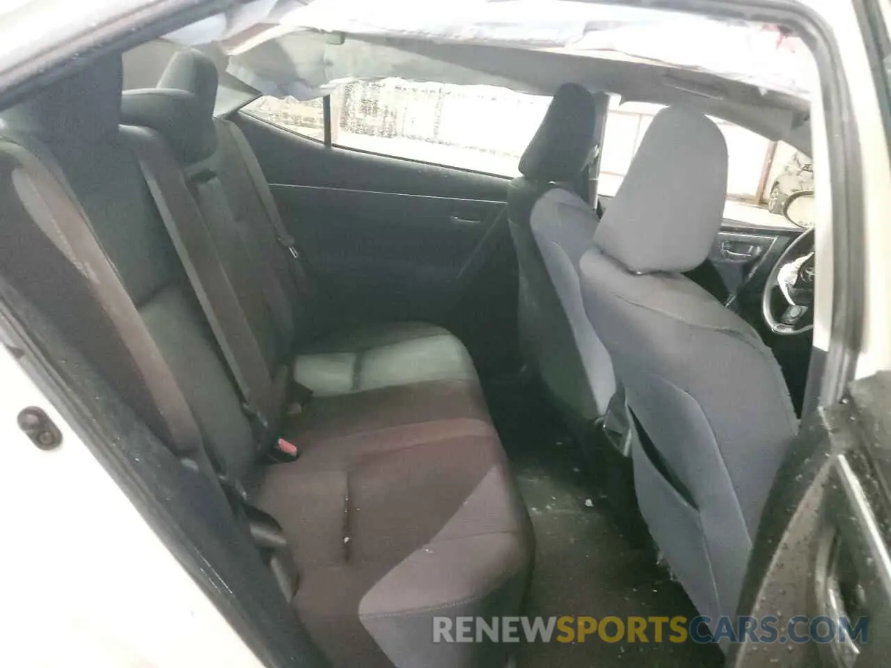 10 fotografías del automóvil dañado 5YFBURHE0KP870650 TOYOTA COROLLA 2019
