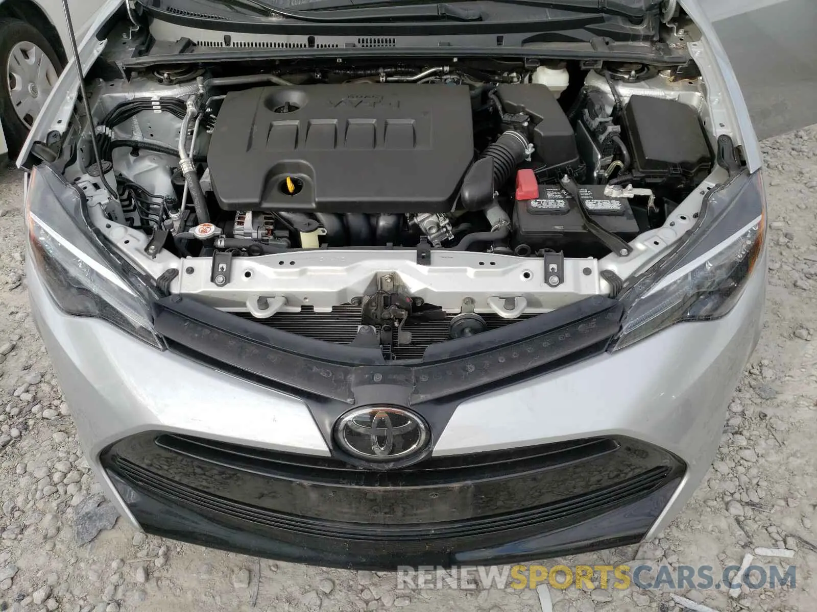 7 fotografías del automóvil dañado 5YFBURHE0KP876769 TOYOTA COROLLA 2019